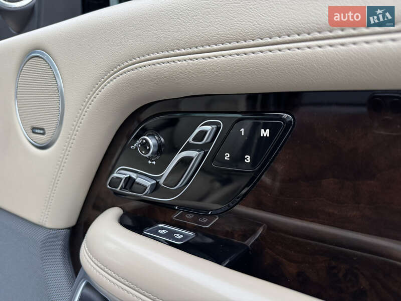 Внедорожник / Кроссовер Land Rover Range Rover 2021 в Киеве фото 24 Внедорожник / Кроссовер Land Rover Range Rover 2021 в Киеве