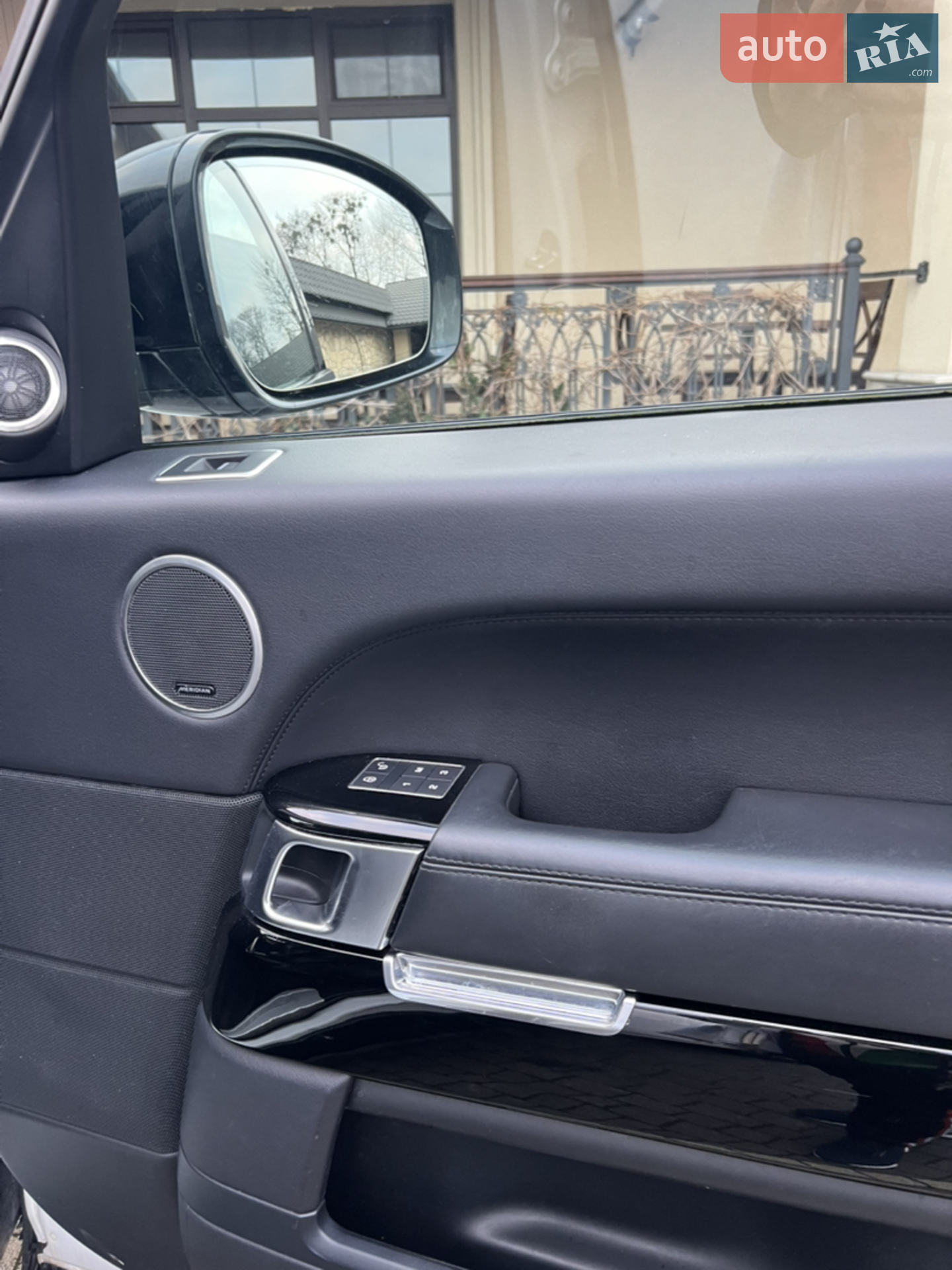 2016 Land Rover Range Rover - мініатюра 9