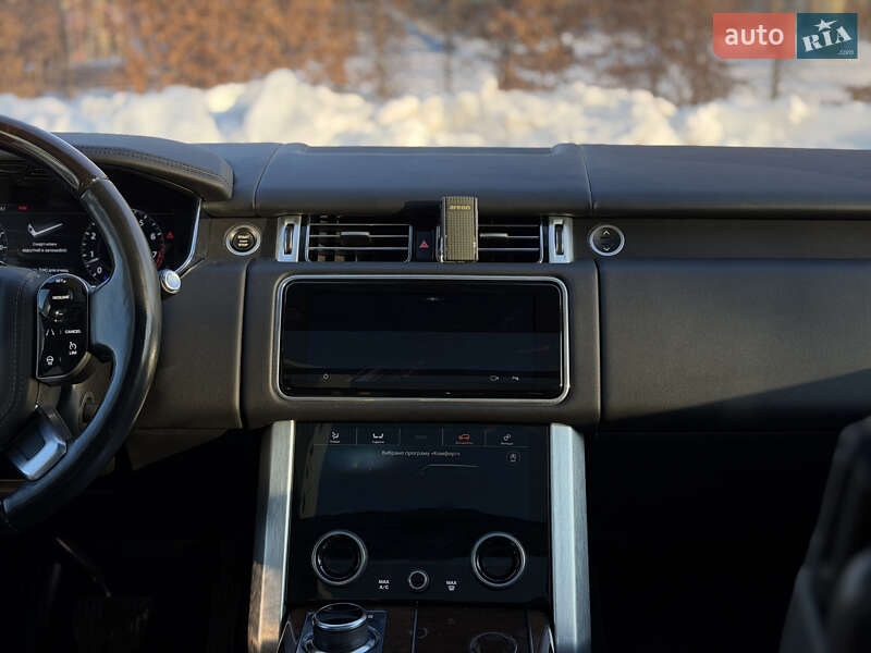 Внедорожник / Кроссовер Land Rover Range Rover 2021 в Киеве фото 42 Внедорожник / Кроссовер Land Rover Range Rover 2021 в Киеве