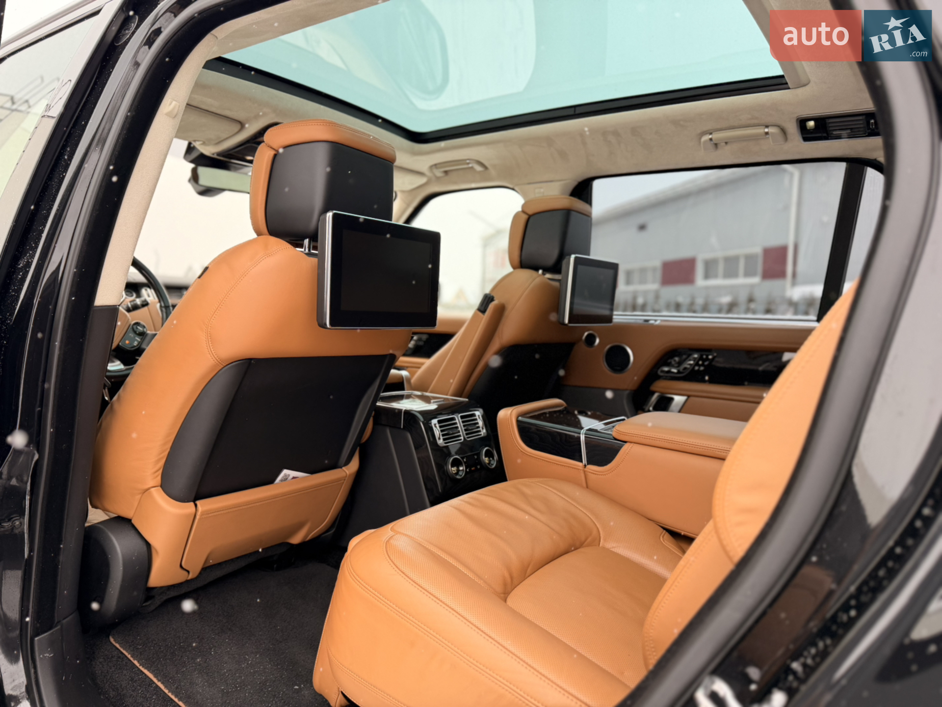 2018 Land Rover Range Rover - мініатюра 51