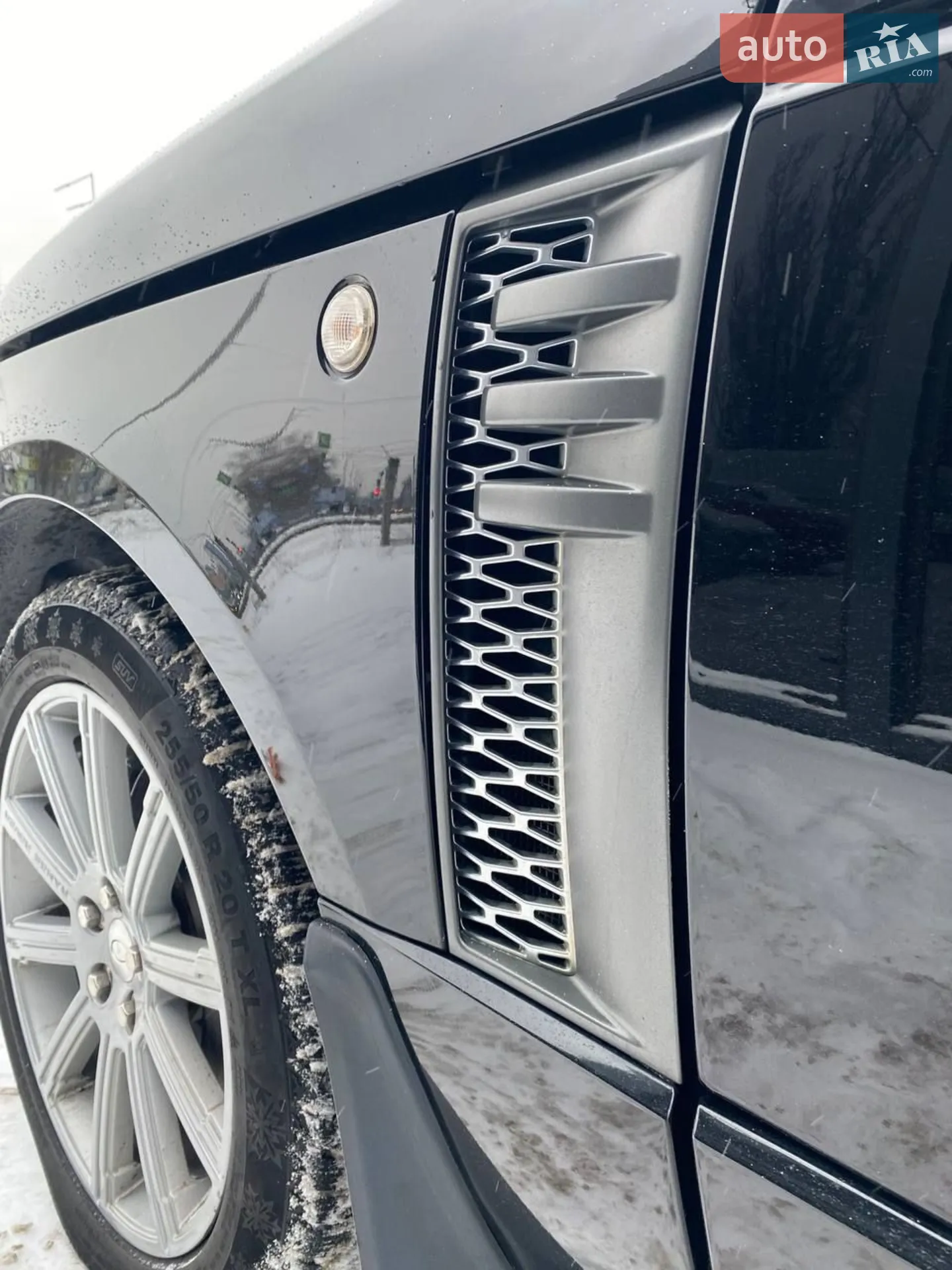 2011 Land Rover Range Rover - мініатюра 24