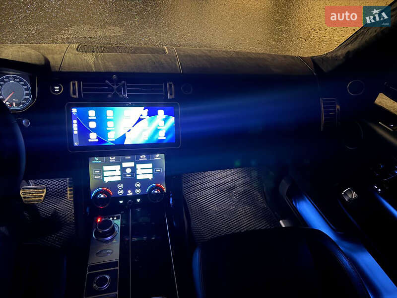 Внедорожник / Кроссовер Land Rover Range Rover 2013 в Черновцах