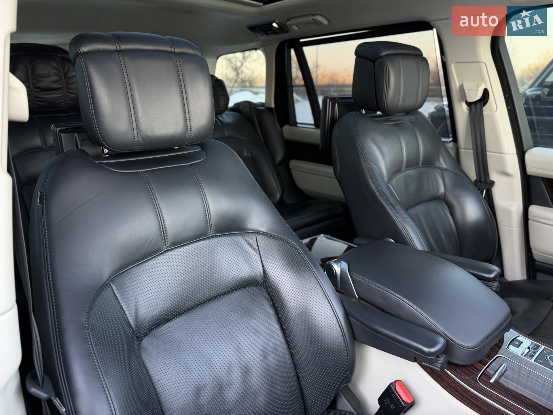 2019 Land Rover Range Rover - мініатюра 12