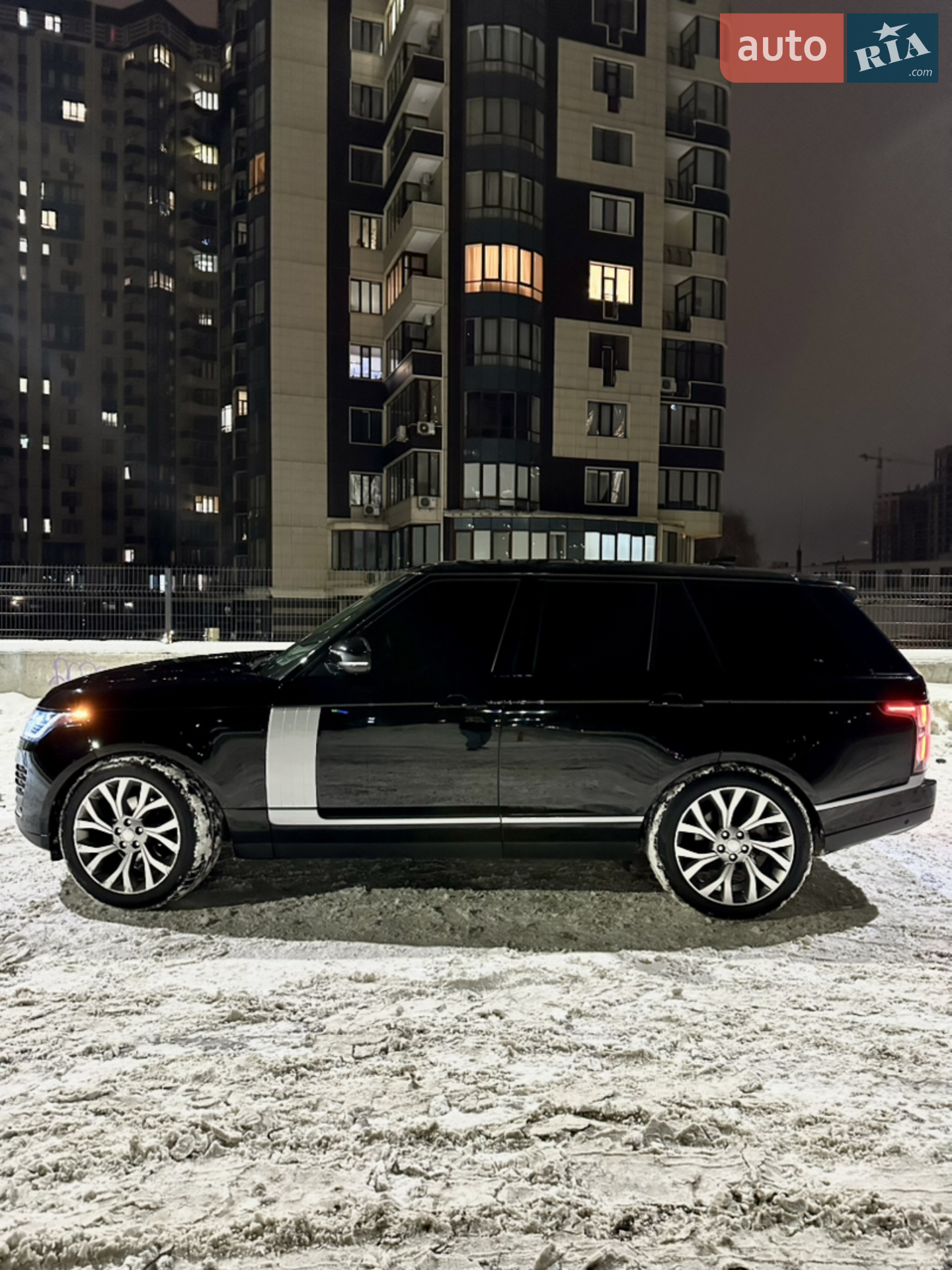 2018 Land Rover Range Rover - мініатюра 2