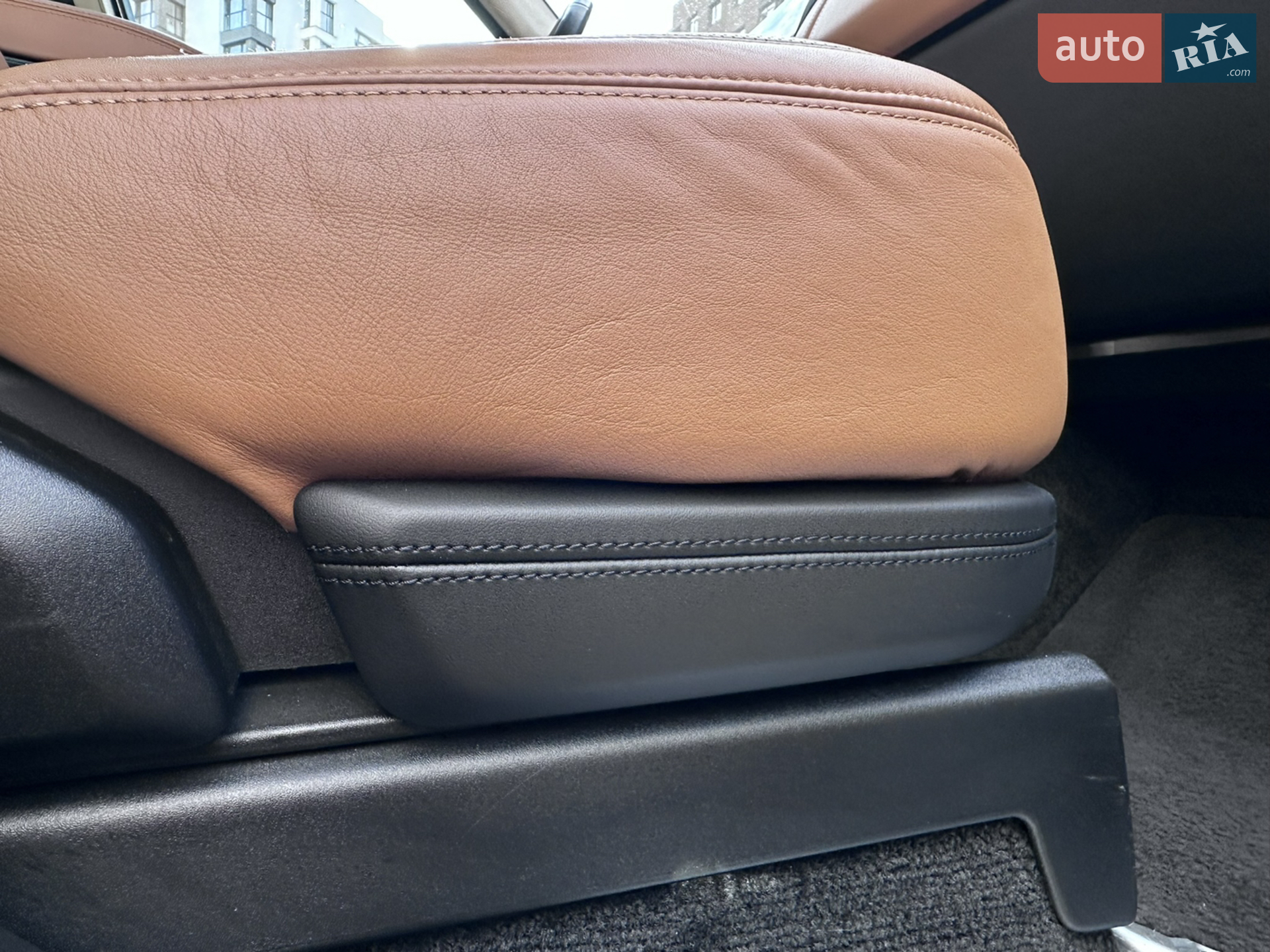 2018 Land Rover Range Rover - мініатюра 19