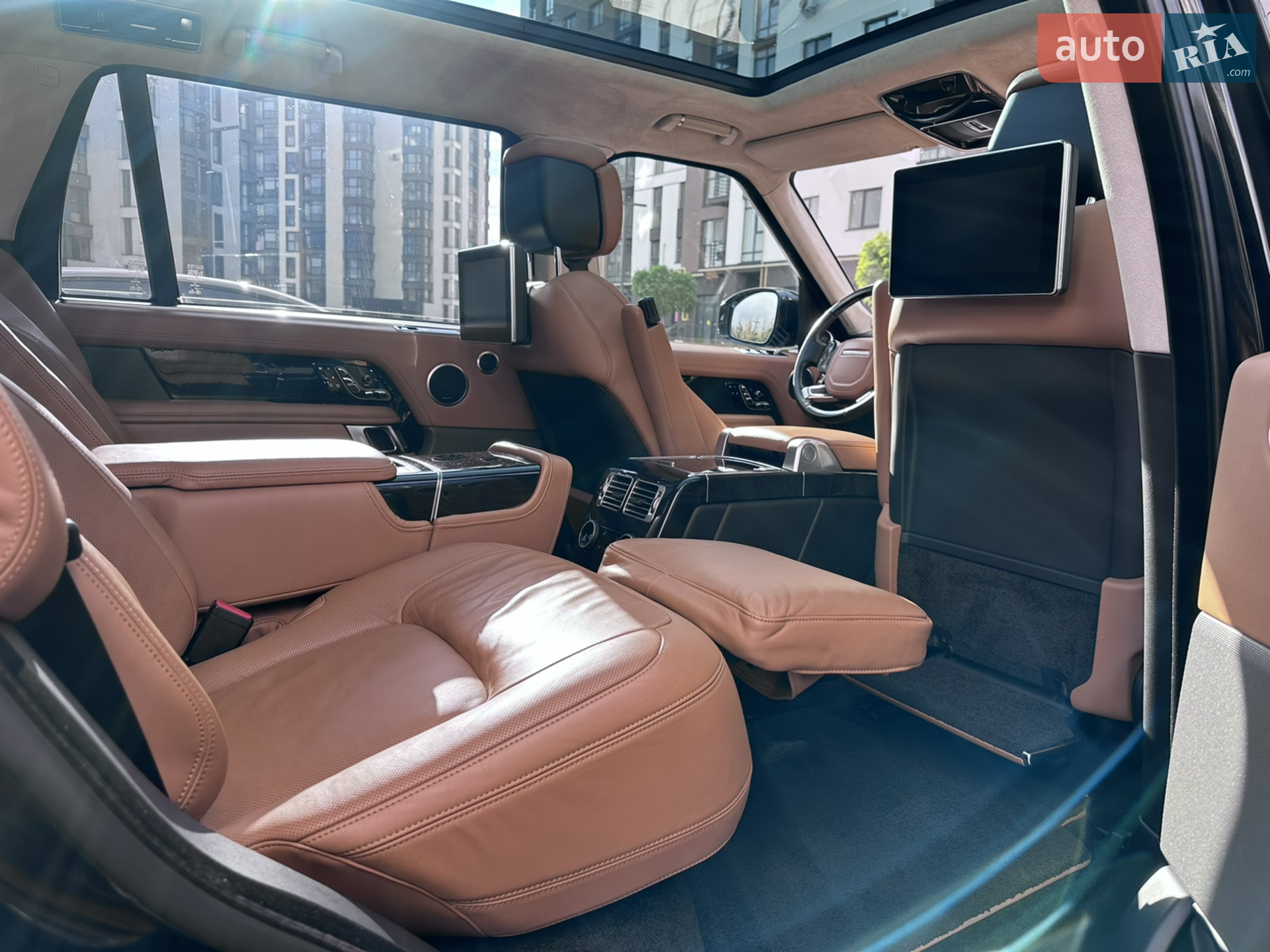 2018 Land Rover Range Rover - мініатюра 20
