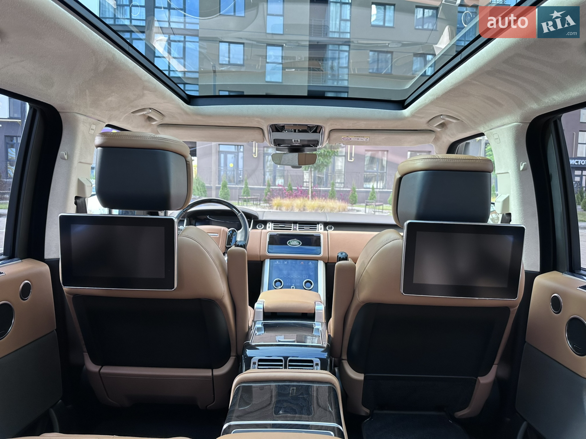 2018 Land Rover Range Rover - мініатюра 22
