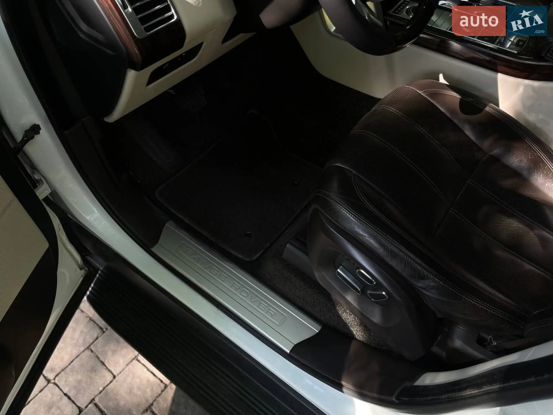 2015 Land Rover Range Rover - мініатюра 12
