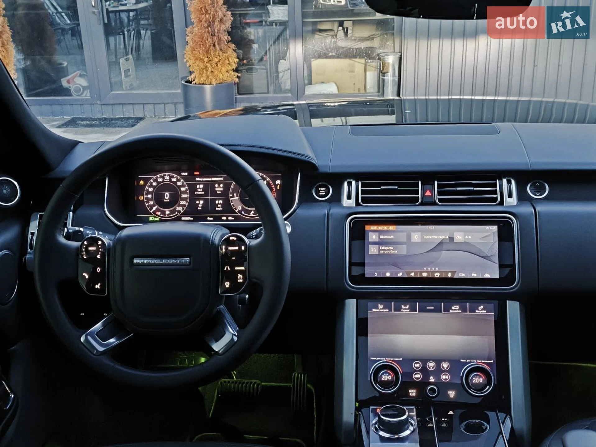 2018 Land Rover Range Rover - мініатюра 18