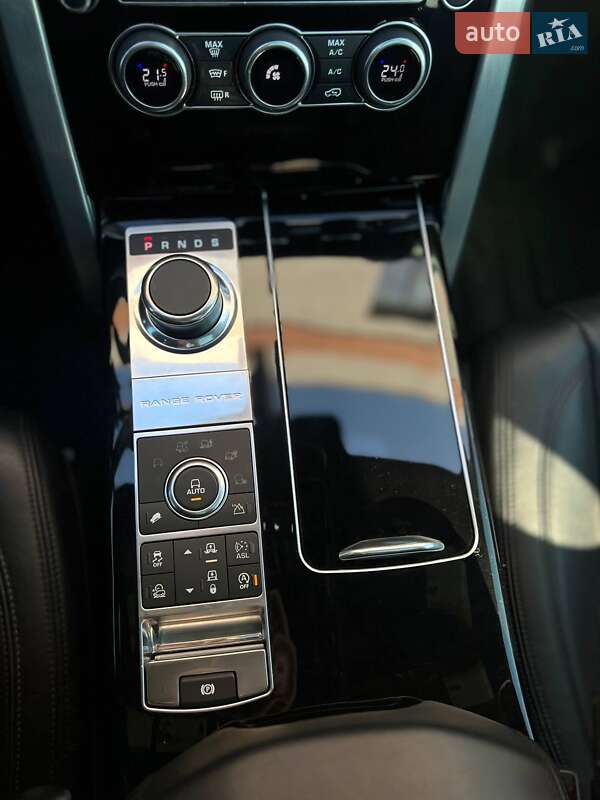 Внедорожник / Кроссовер Land Rover Range Rover 2016 в Киеве фото 43 Внедорожник / Кроссовер Land Rover Range Rover 2016 в Киеве