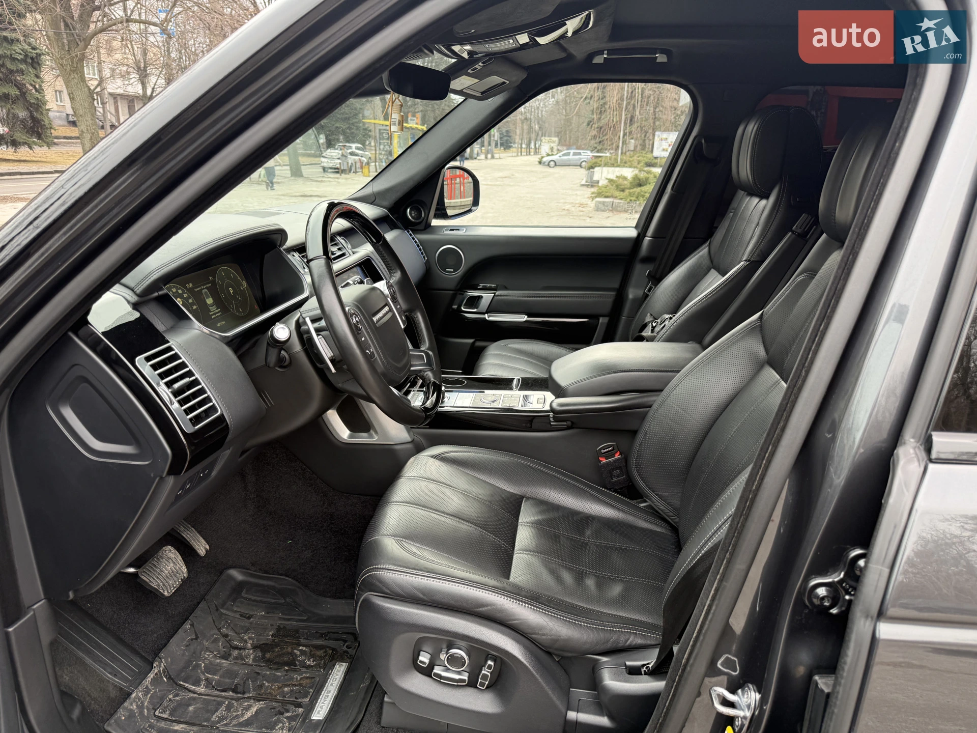 2017 Land Rover Range Rover - мініатюра 31