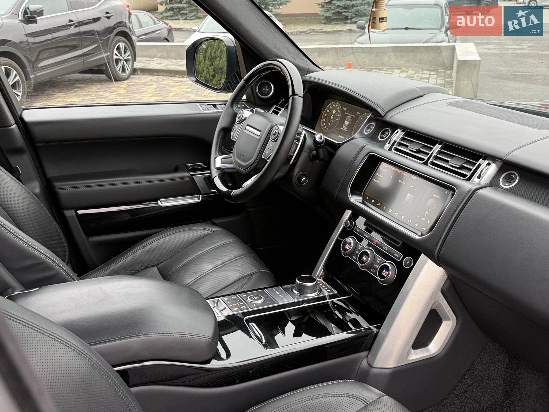 2017 Land Rover Range Rover - мініатюра 4