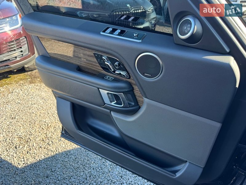 Внедорожник / Кроссовер Land Rover Range Rover 2018 в Тернополе