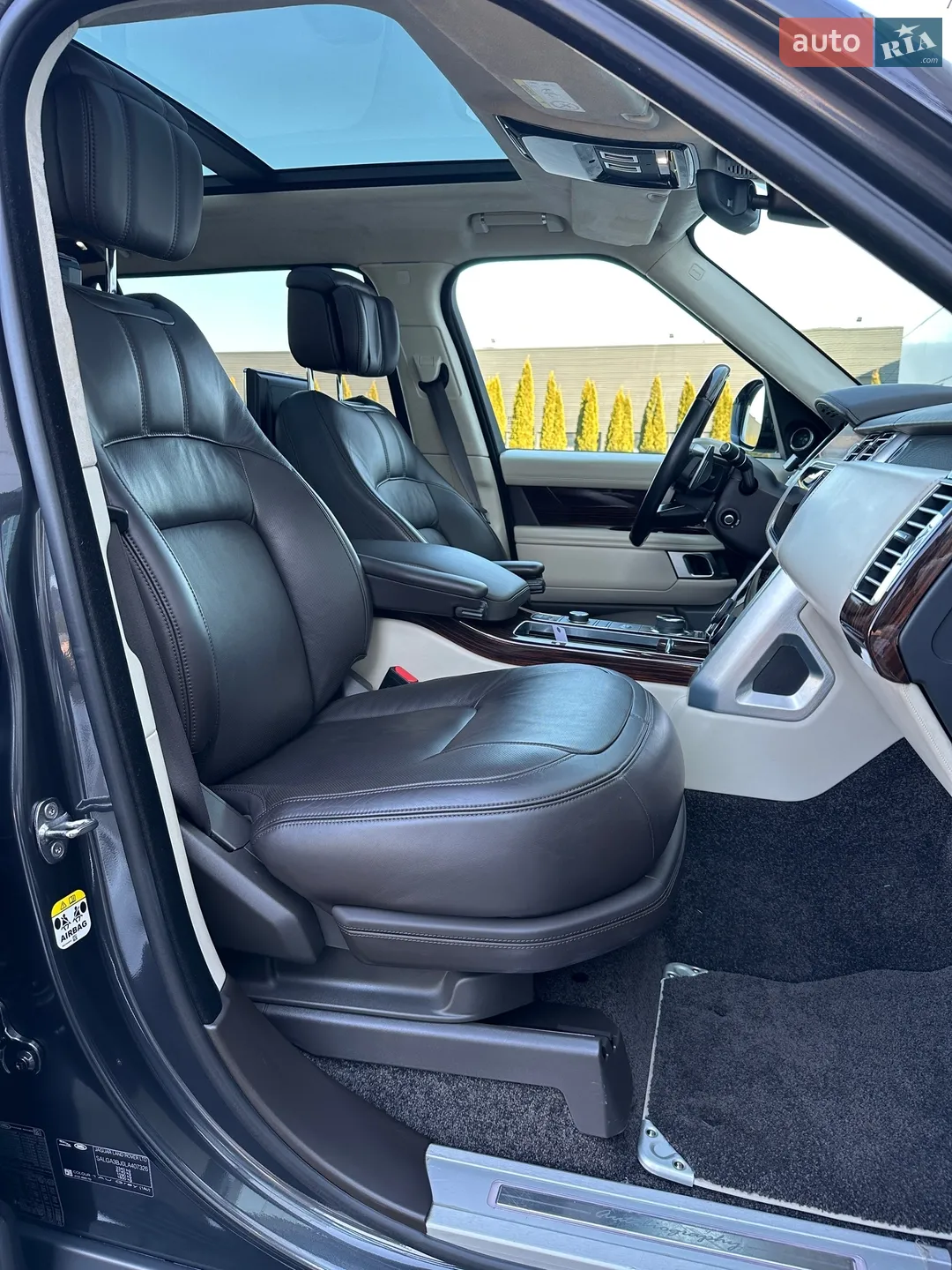 2020 Land Rover Range Rover - мініатюра 31