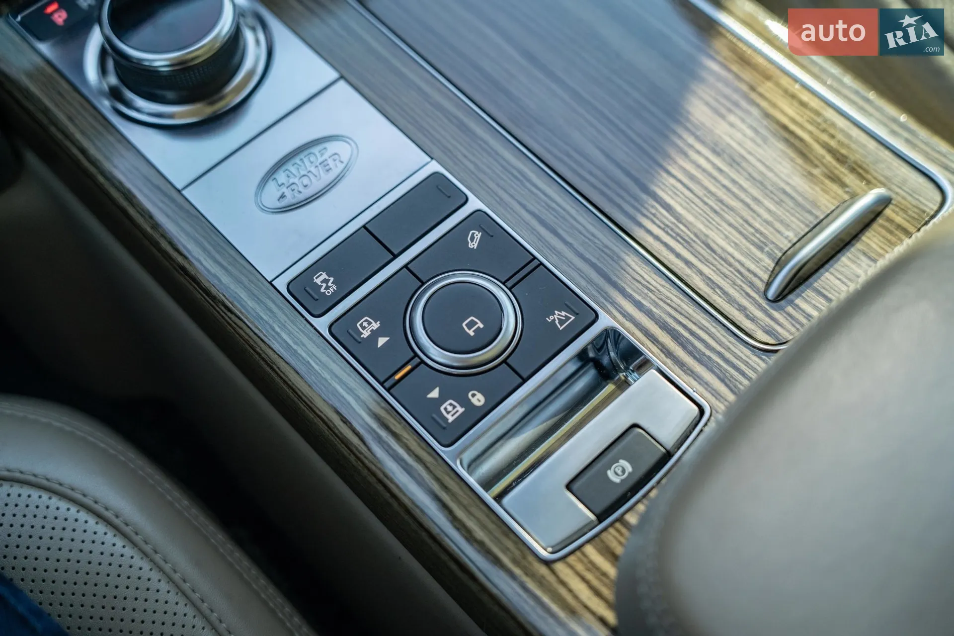 2018 Land Rover Range Rover - мініатюра 33