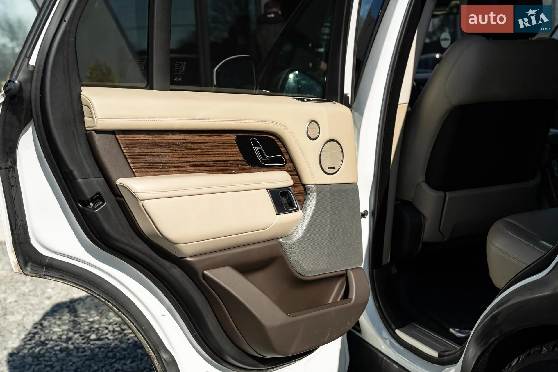 2018 Land Rover Range Rover - мініатюра 44