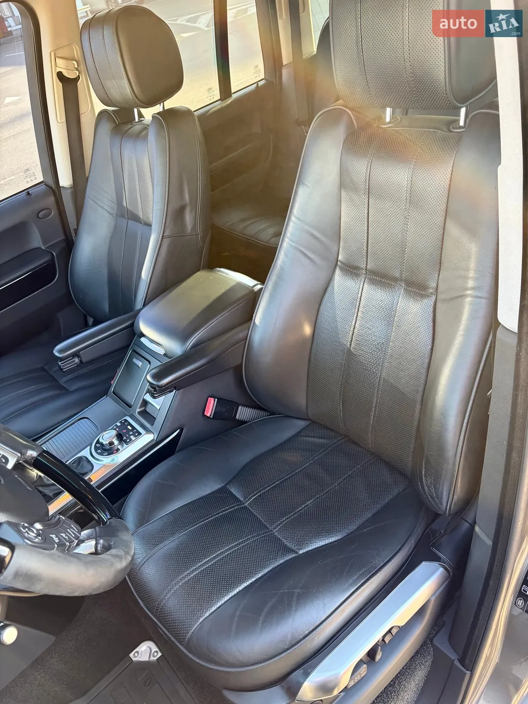 2011 Land Rover Range Rover - мініатюра 11