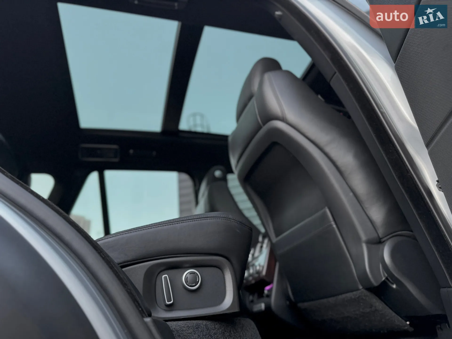 2016 Land Rover Range Rover - мініатюра 3