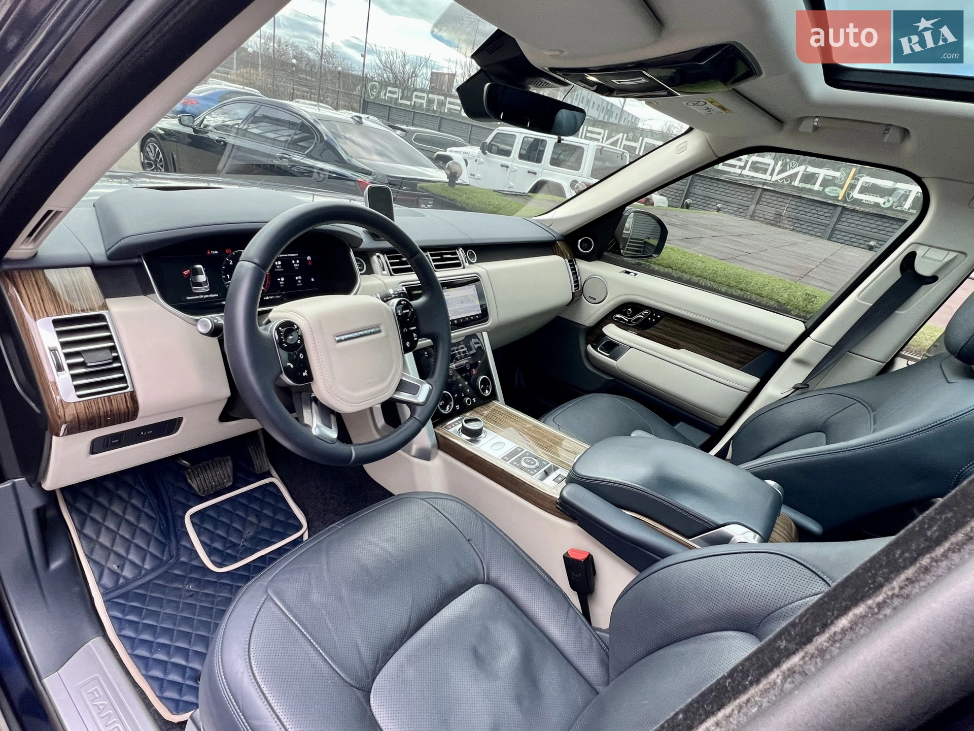 2018 Land Rover Range Rover - мініатюра 23
