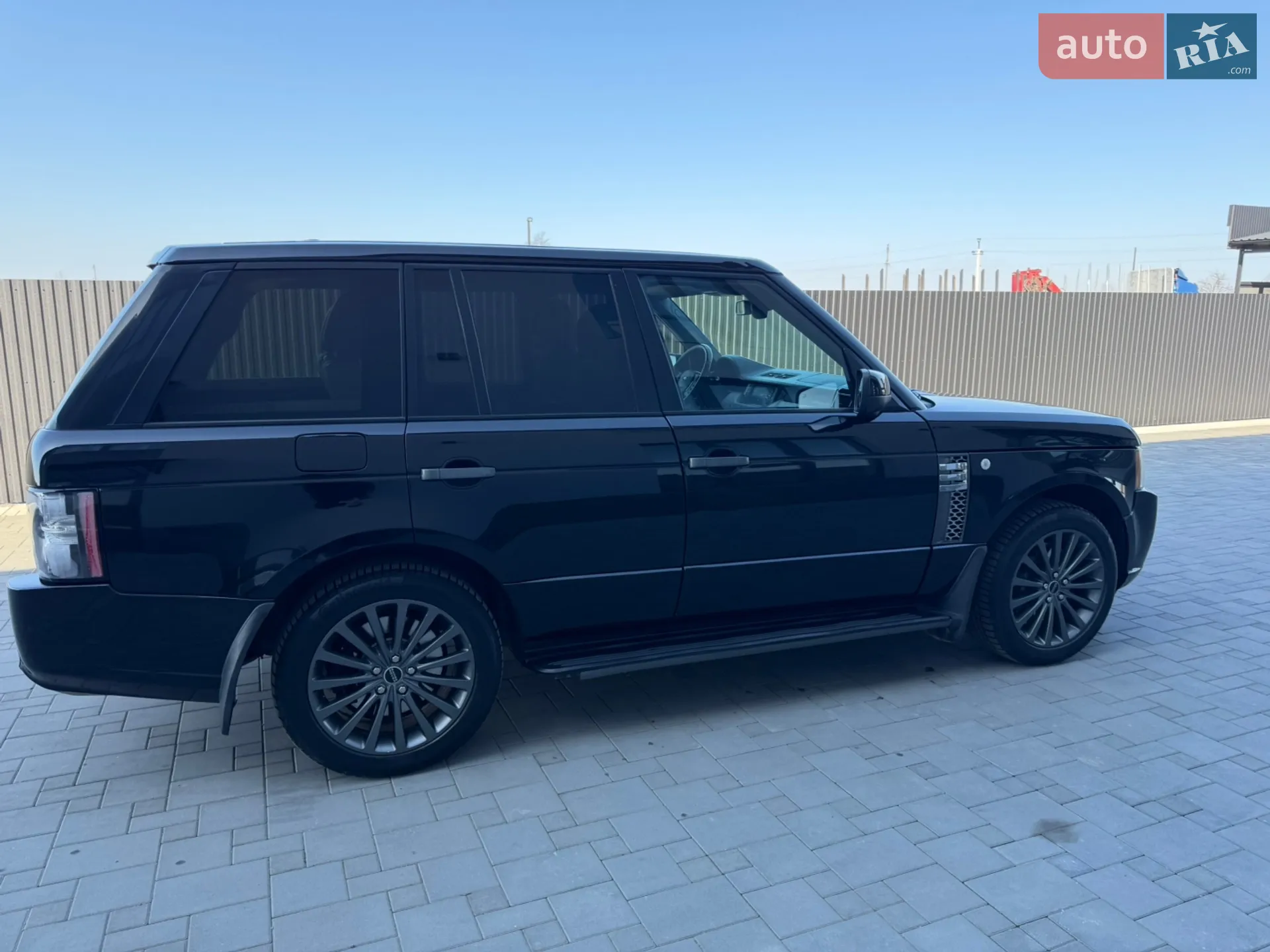 2011 Land Rover Range Rover - мініатюра 17
