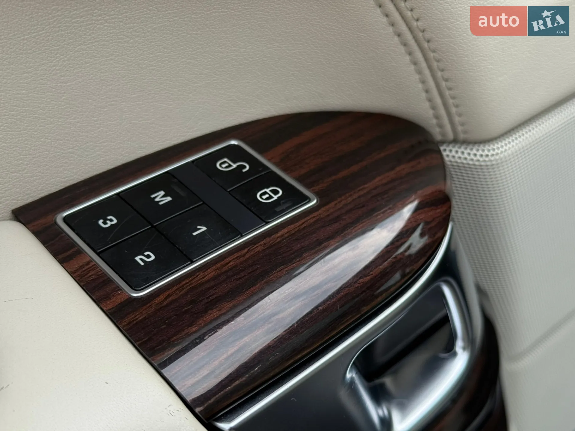 2015 Land Rover Range Rover - мініатюра 48