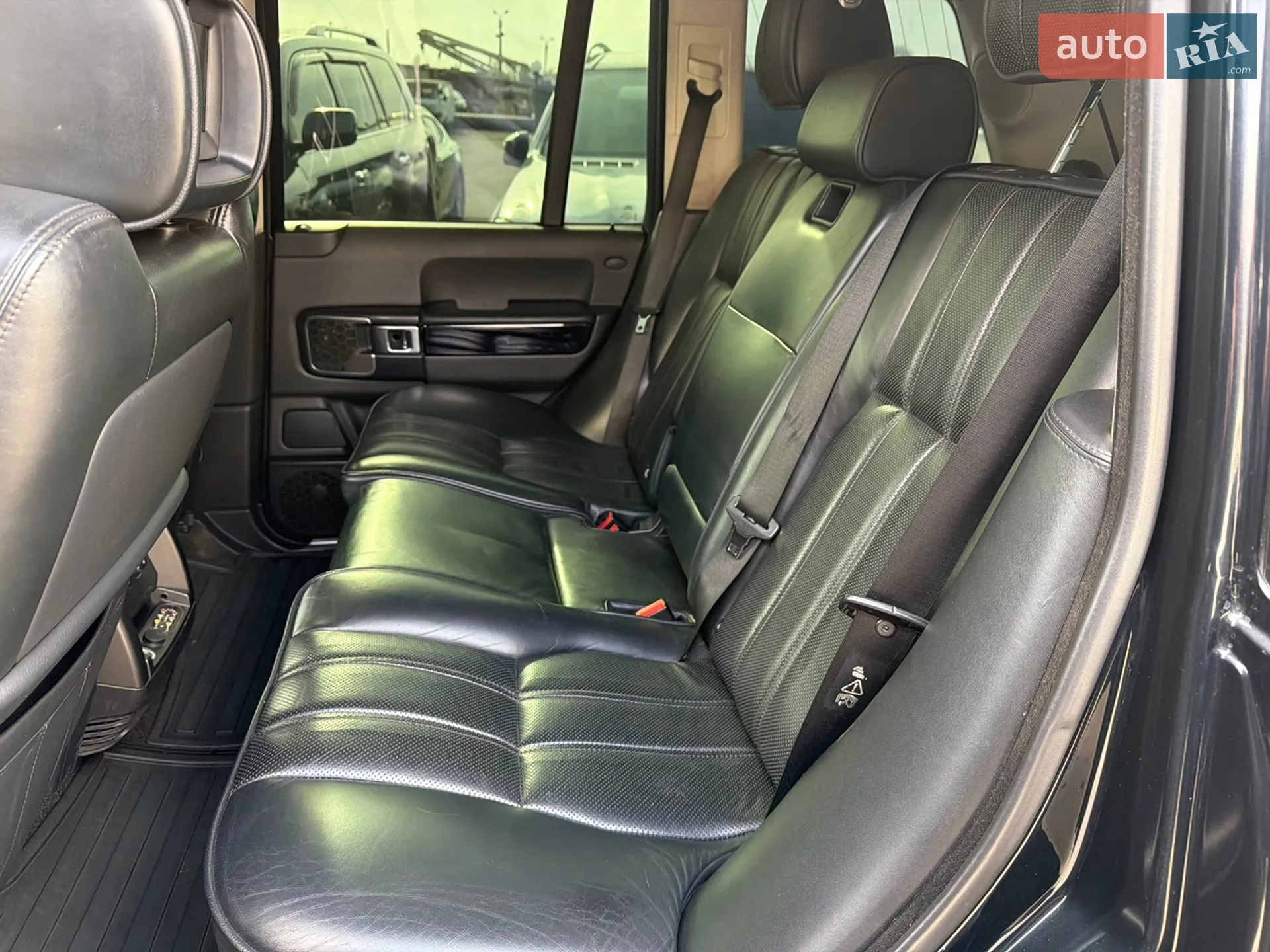 2011 Land Rover Range Rover - мініатюра 10