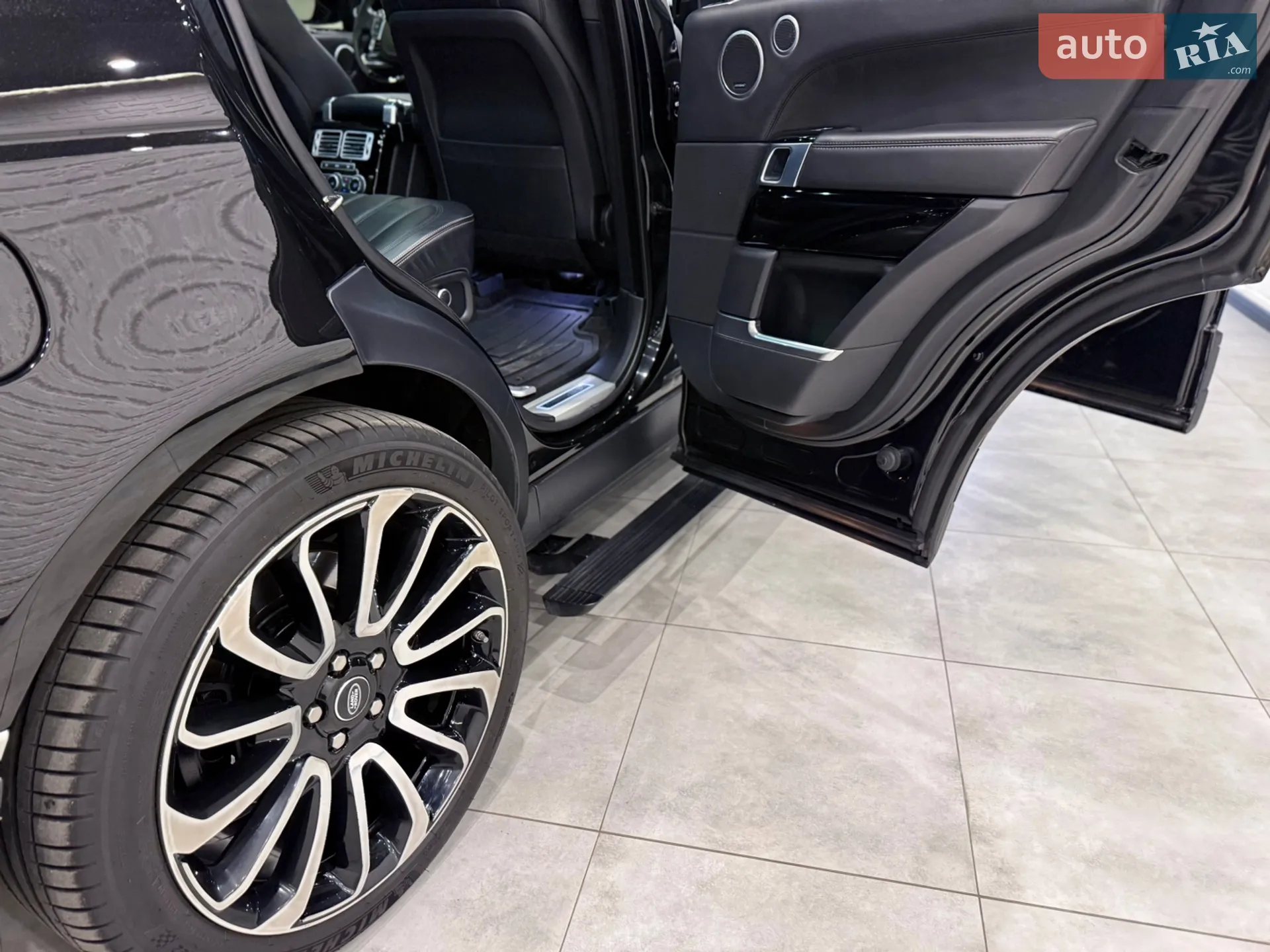 2017 Land Rover Range Rover - мініатюра 56