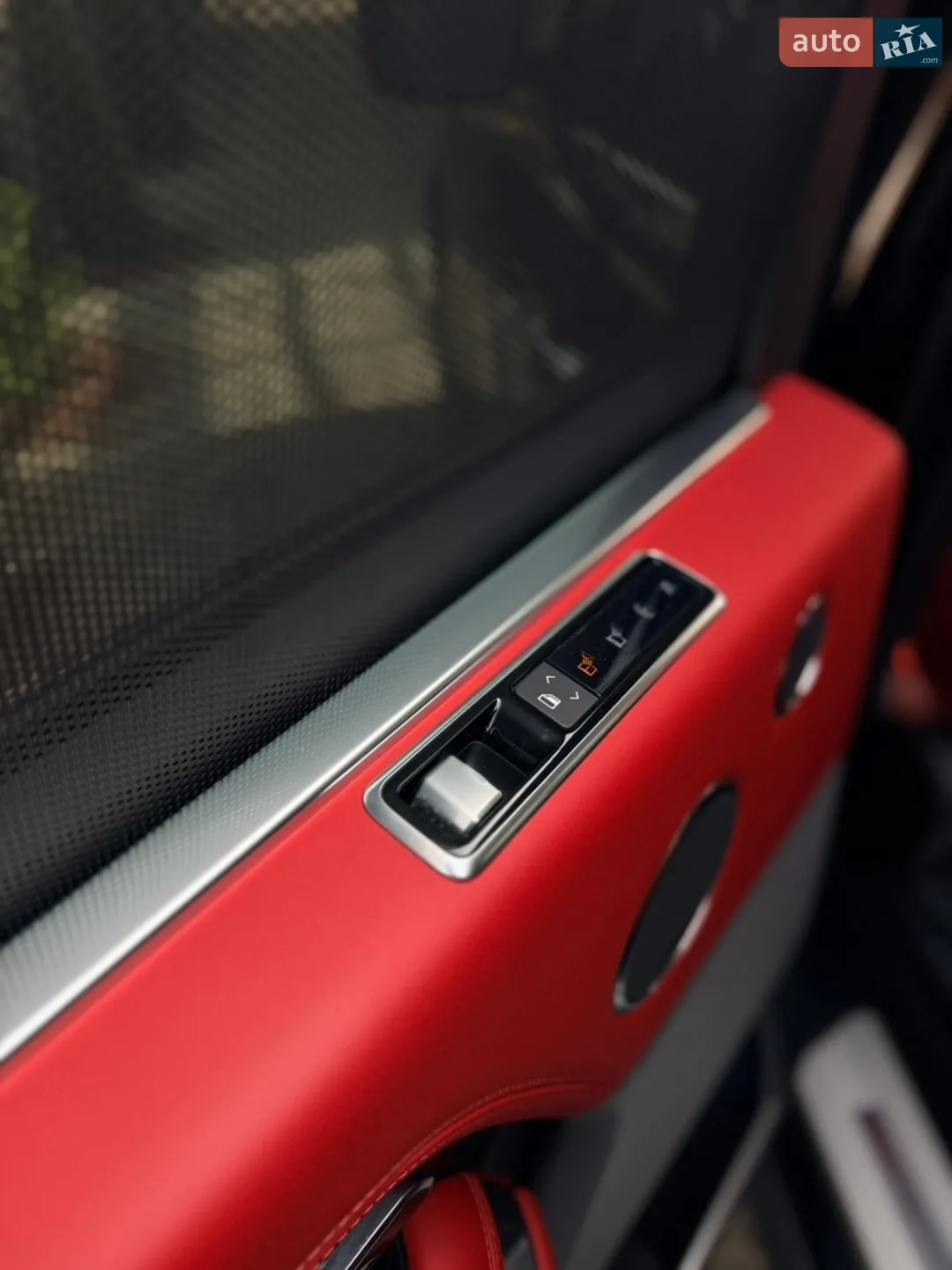 2020 Land Rover Range Rover - мініатюра 31