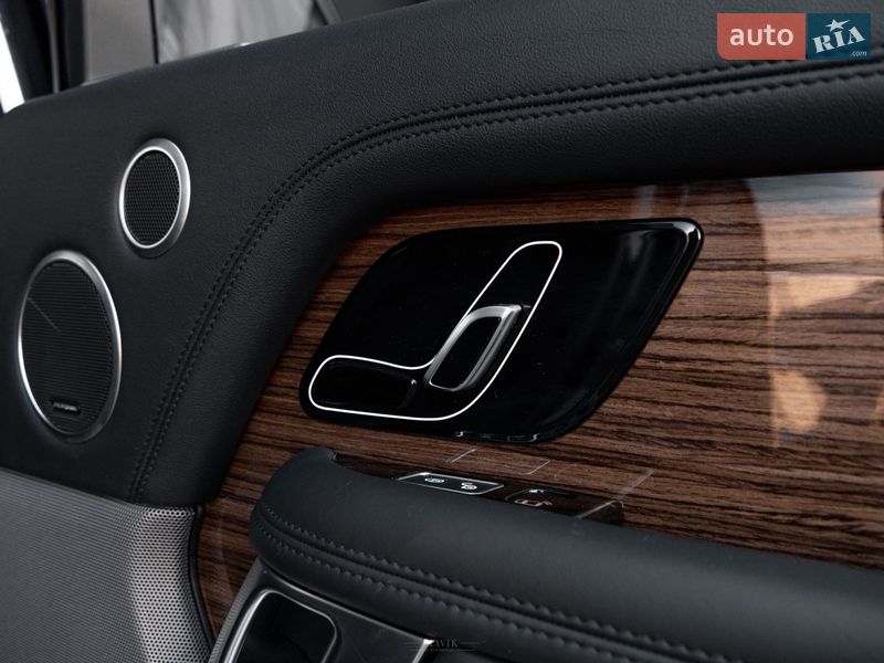 Внедорожник / Кроссовер Land Rover Range Rover 2018 в Львове