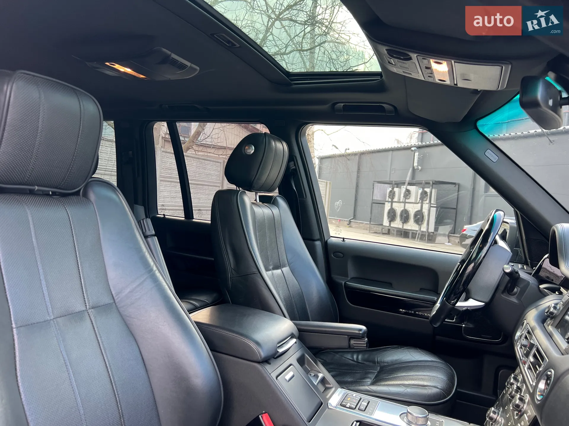 2011 Land Rover Range Rover - мініатюра 14