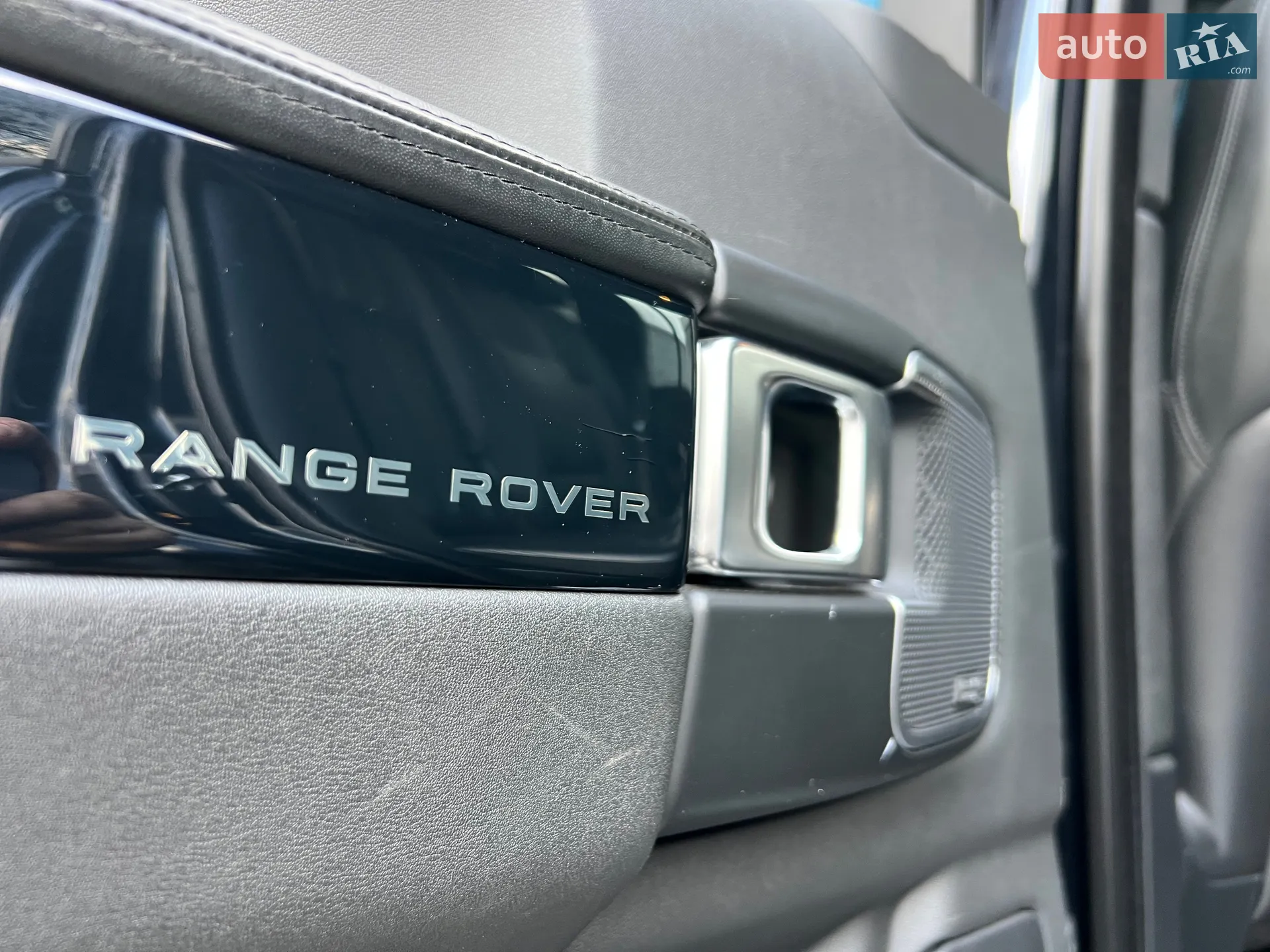 2011 Land Rover Range Rover - мініатюра 18