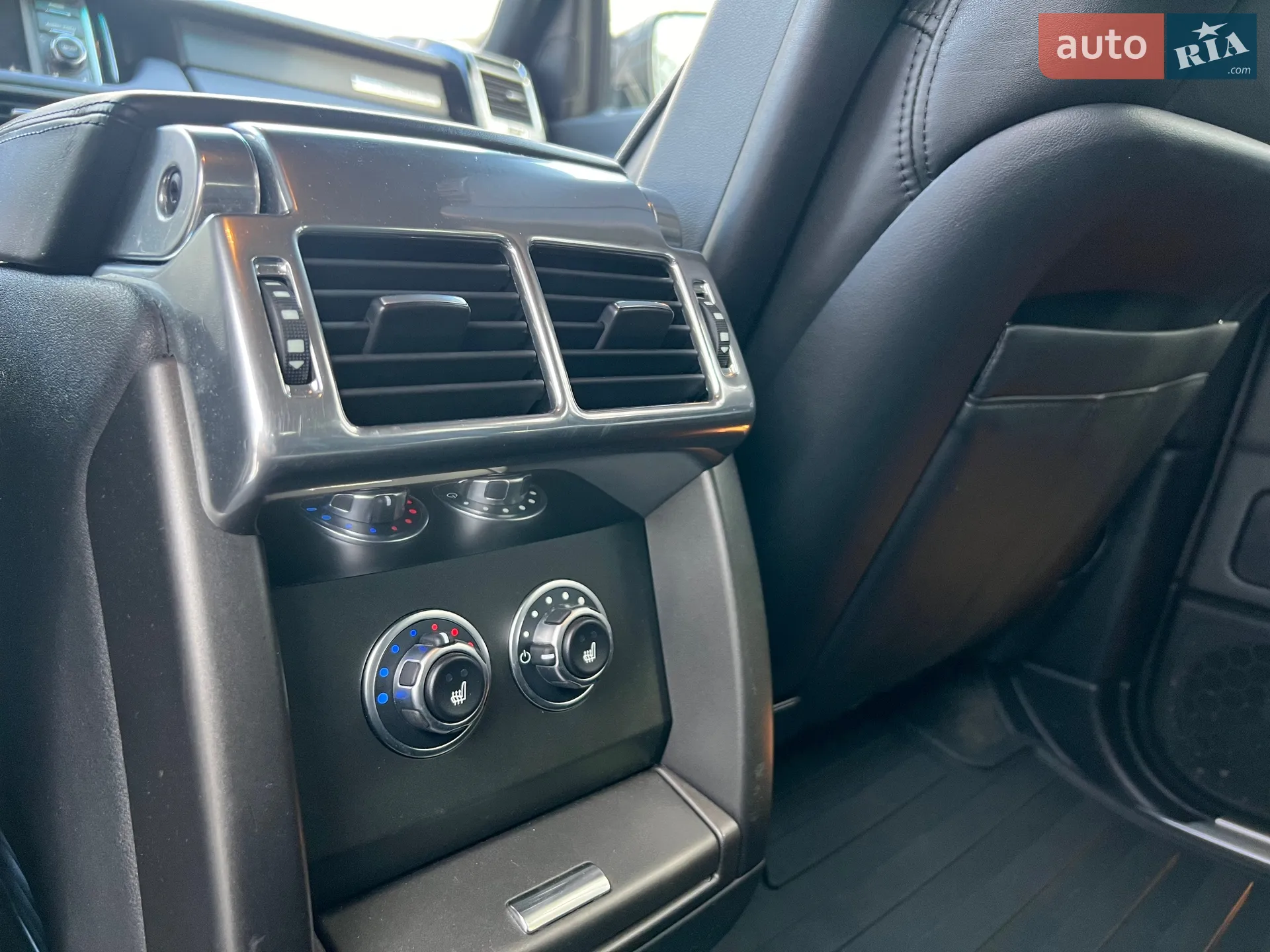 2011 Land Rover Range Rover - мініатюра 36