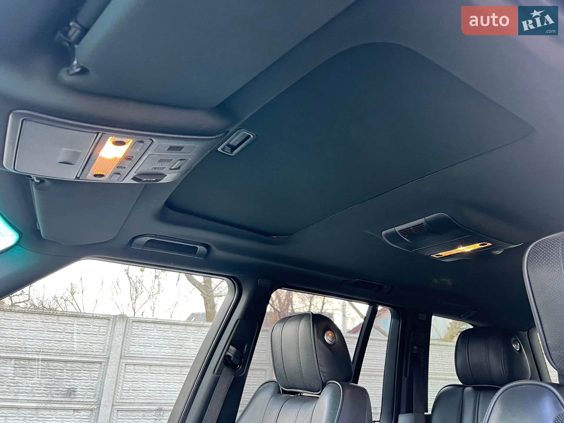 2011 Land Rover Range Rover - мініатюра 35