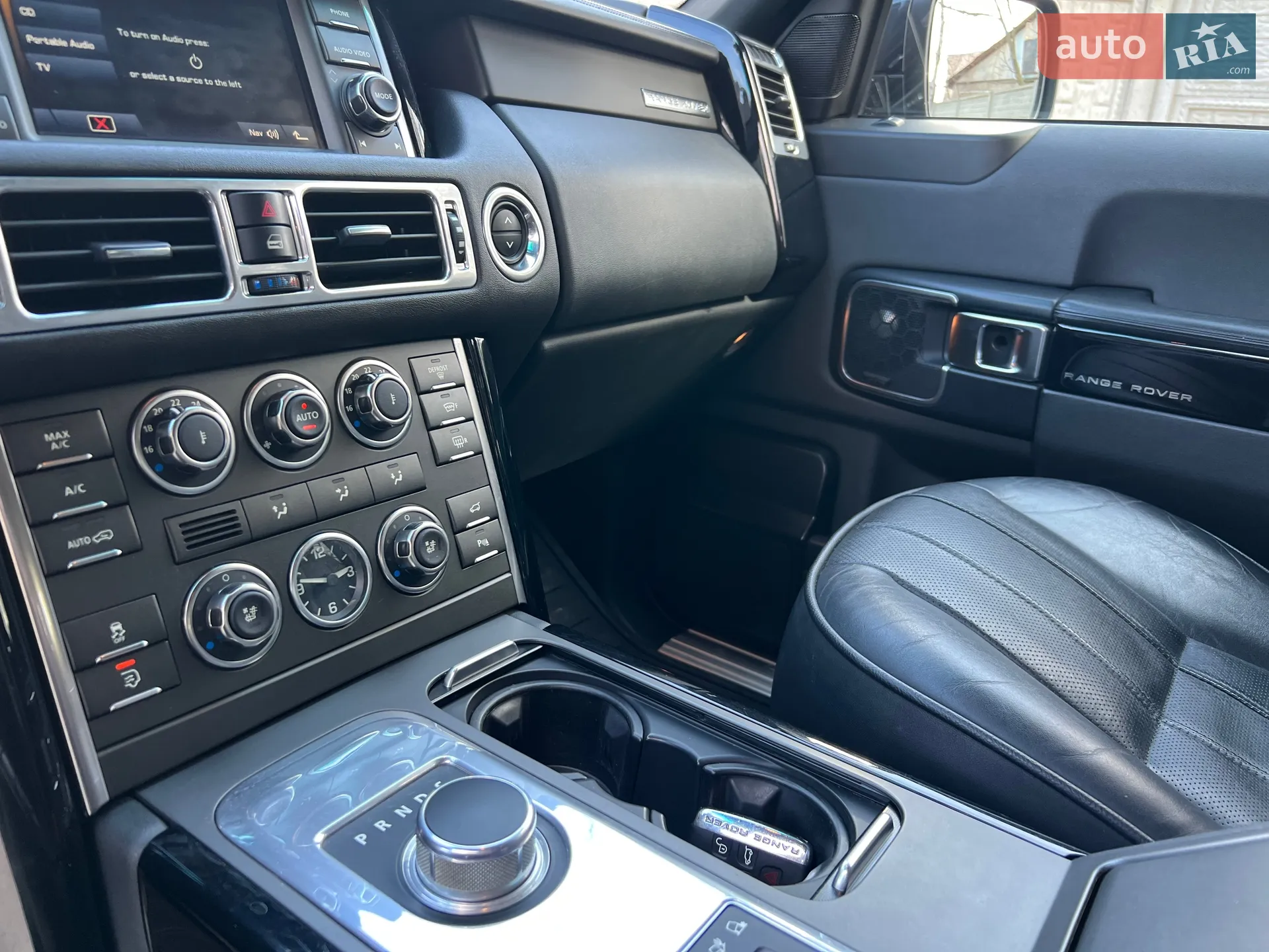 2011 Land Rover Range Rover - мініатюра 38