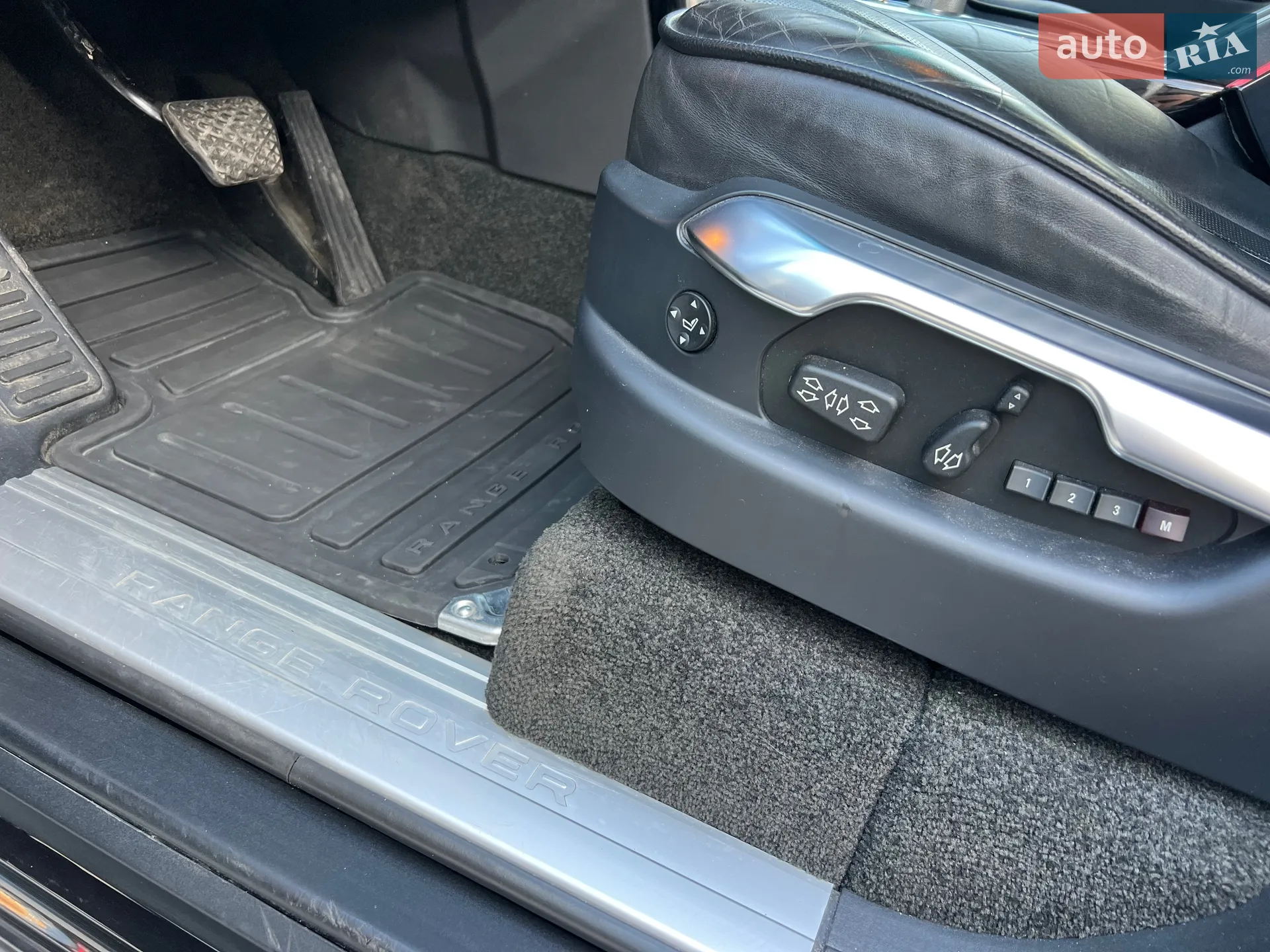2011 Land Rover Range Rover - мініатюра 39