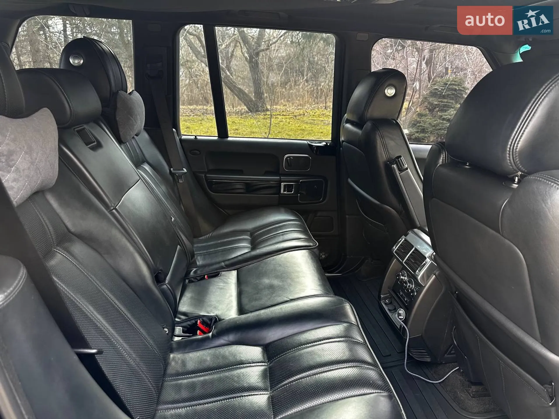 2010 Land Rover Range Rover - мініатюра 44