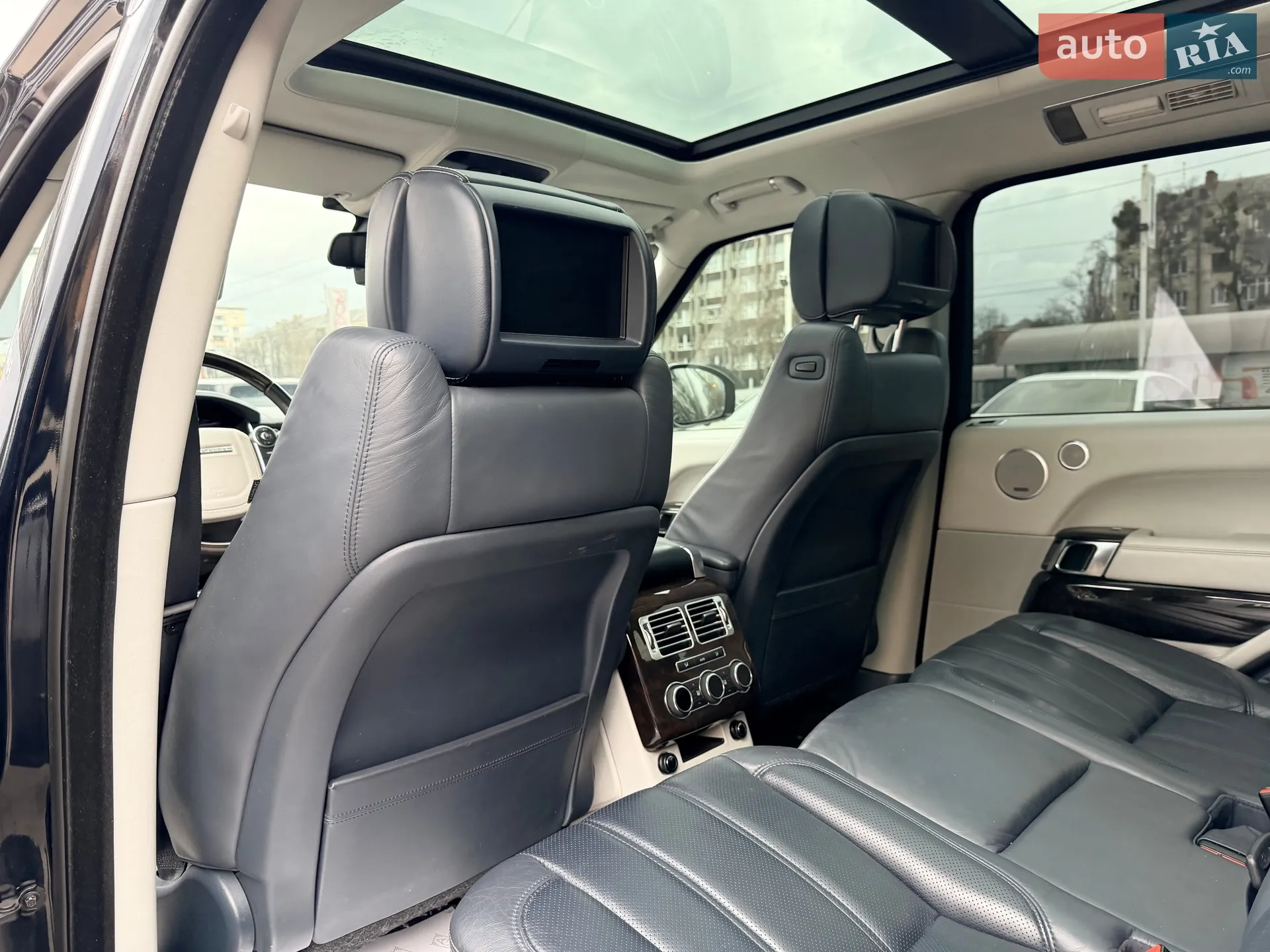 2013 Land Rover Range Rover - мініатюра 30