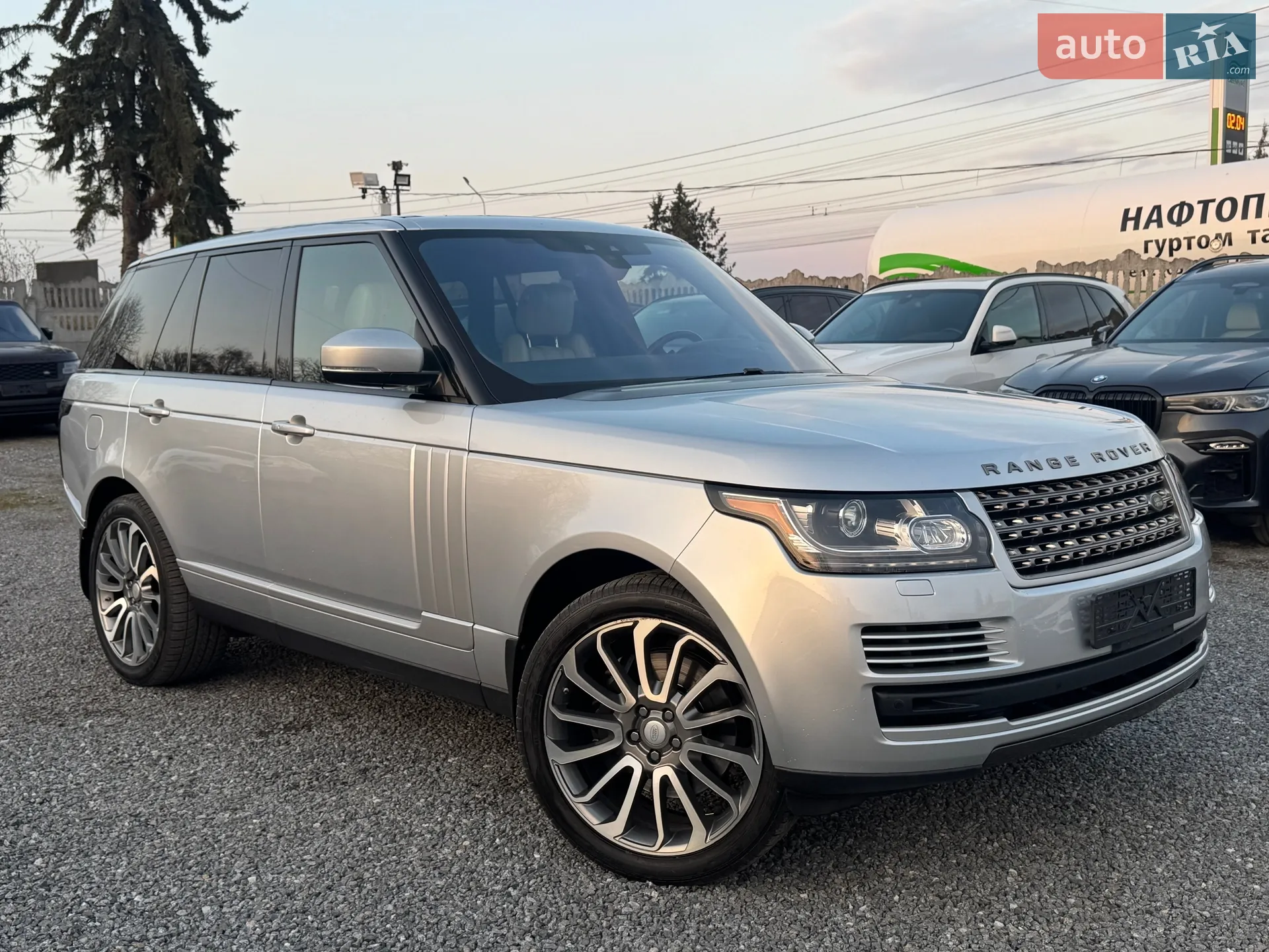 2017 Land Rover Range Rover - мініатюра 33