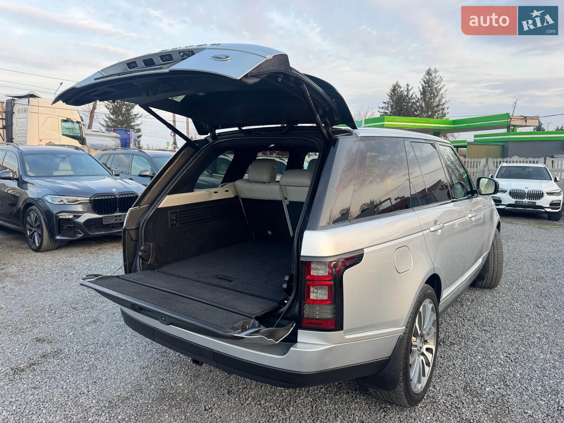 2017 Land Rover Range Rover - мініатюра 40