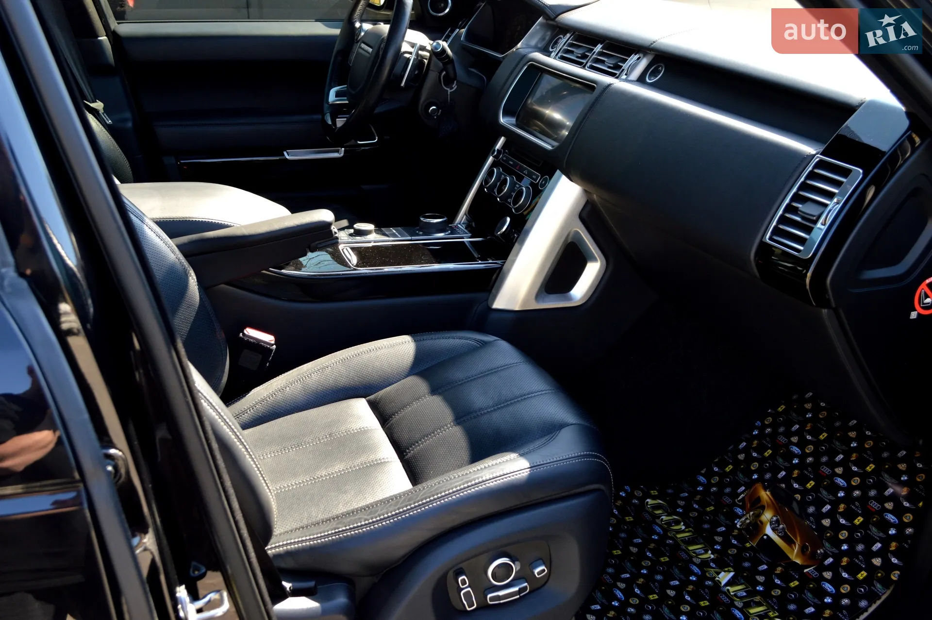 2017 Land Rover Range Rover - мініатюра 40