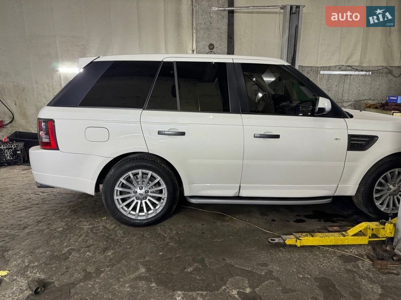 Внедорожник / Кроссовер Land Rover Range Rover 2010 в Киеве