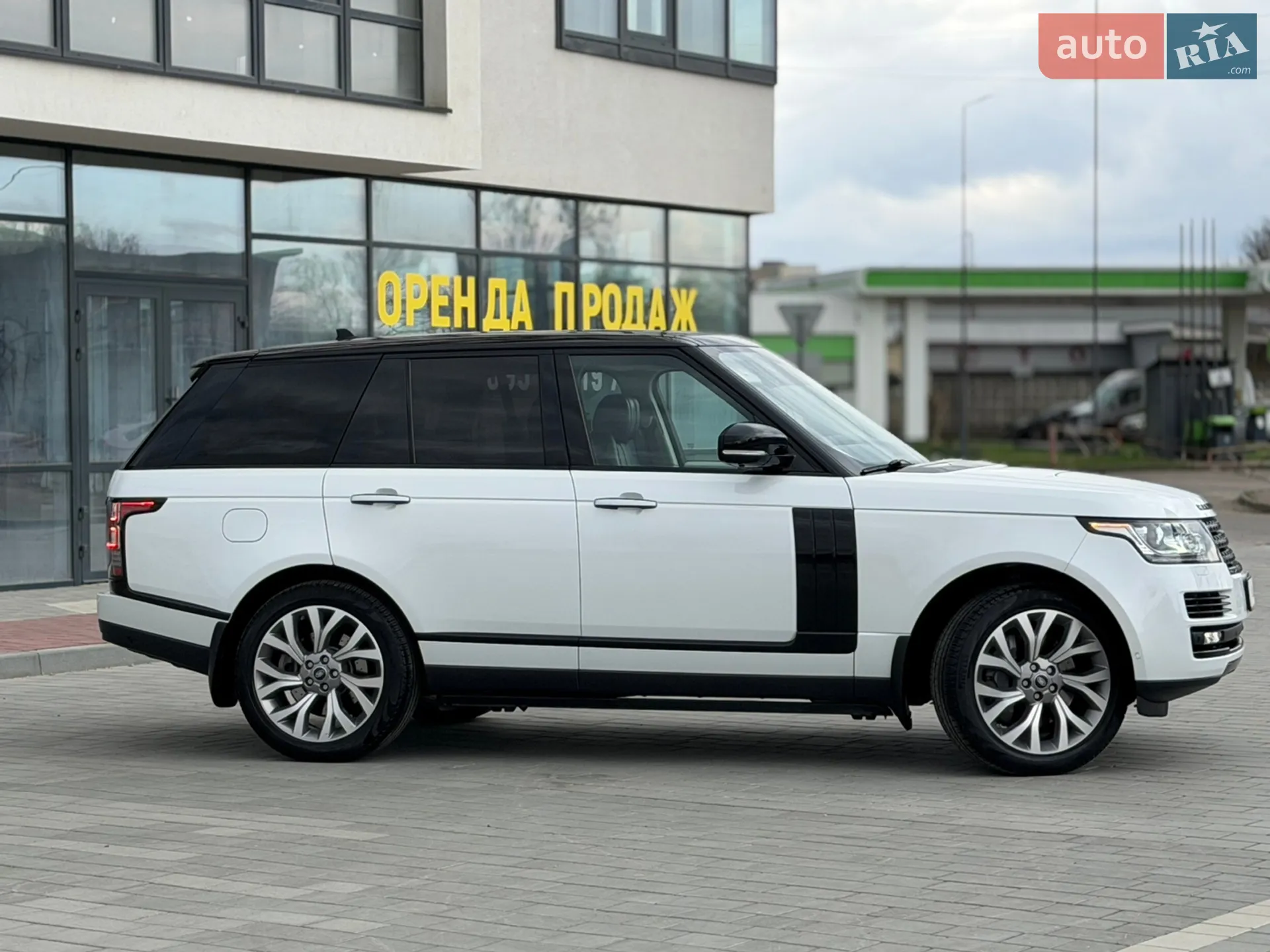 2016 Land Rover Range Rover - мініатюра 4