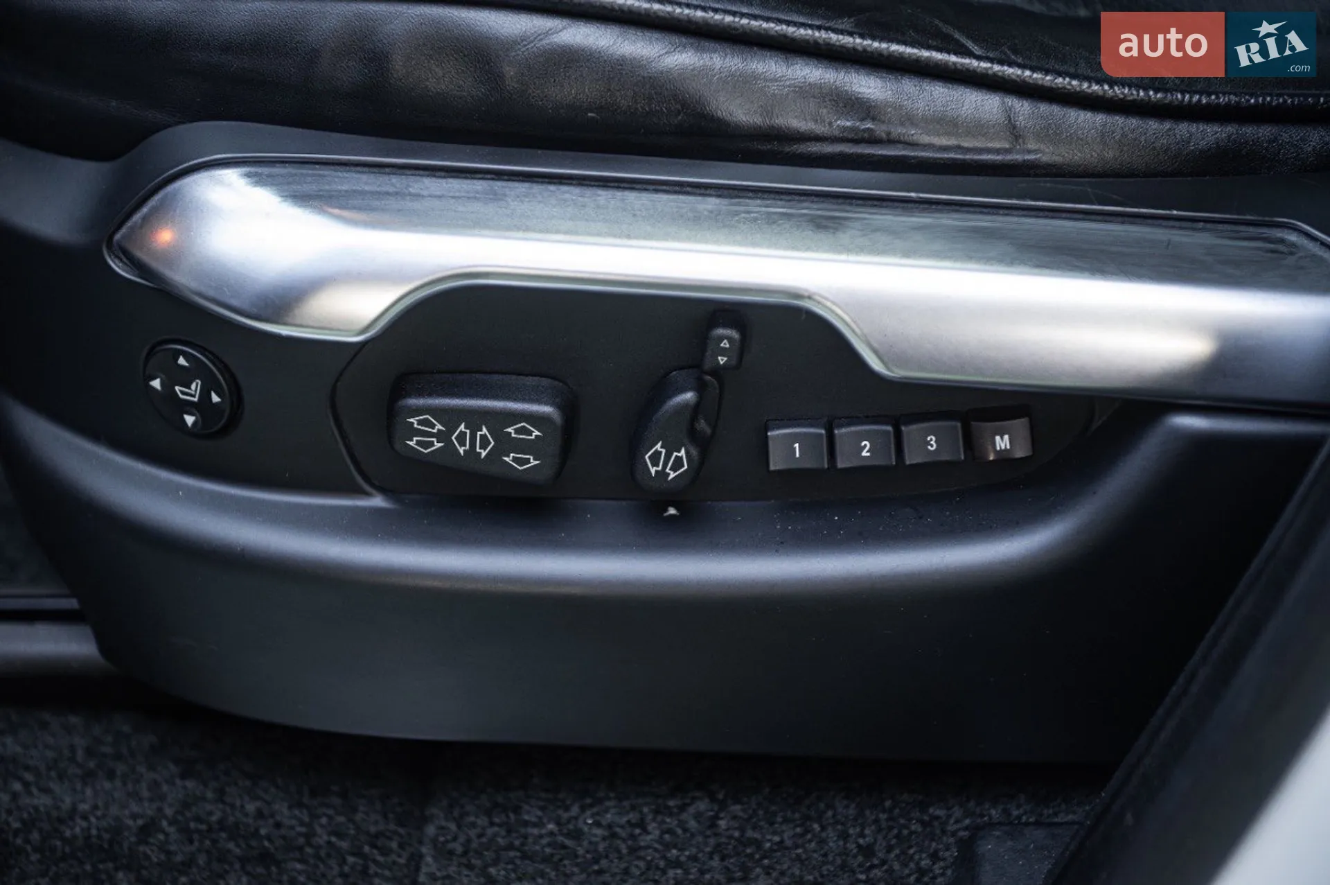 2011 Land Rover Range Rover - мініатюра 43