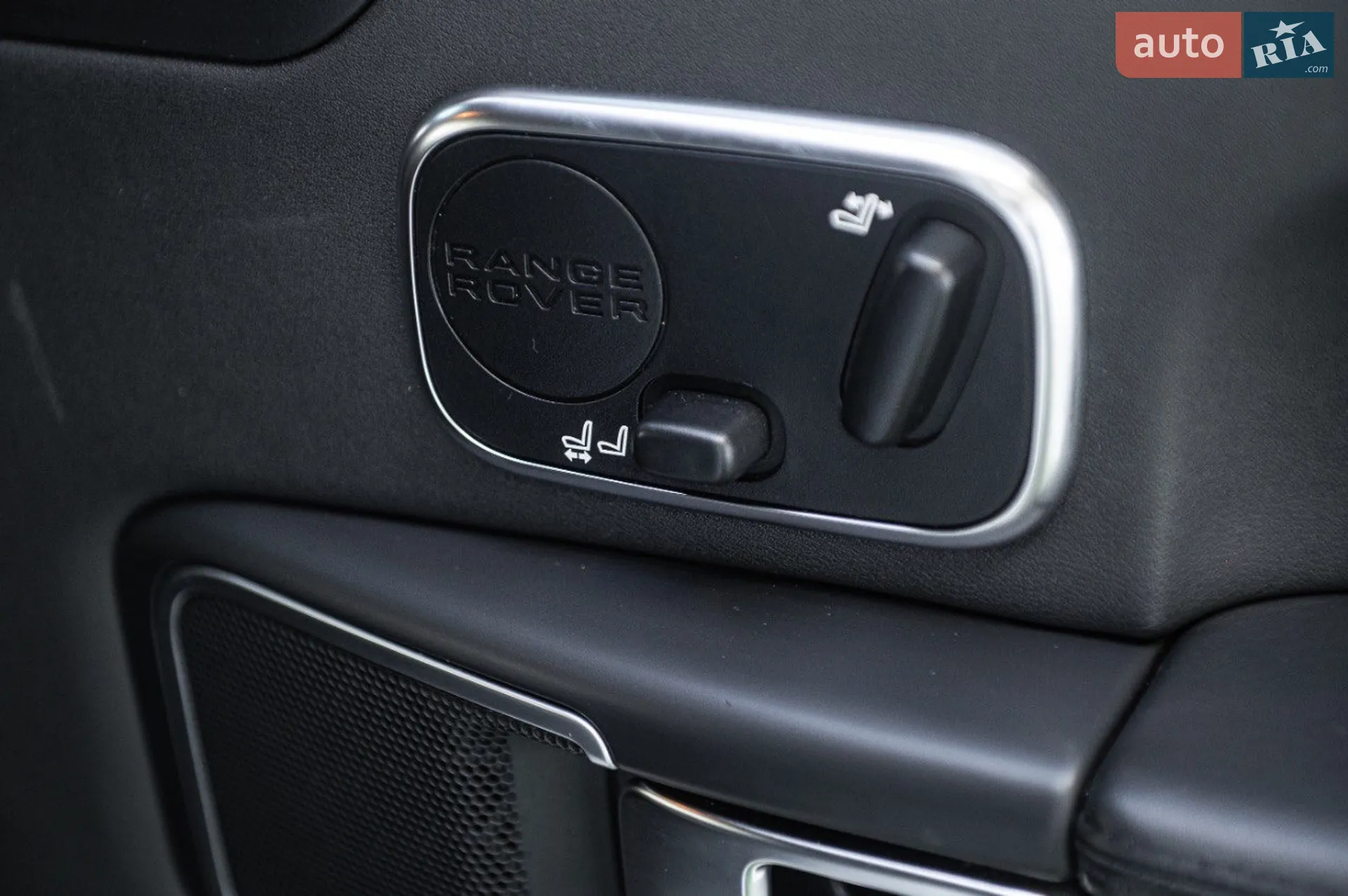 2011 Land Rover Range Rover - мініатюра 49