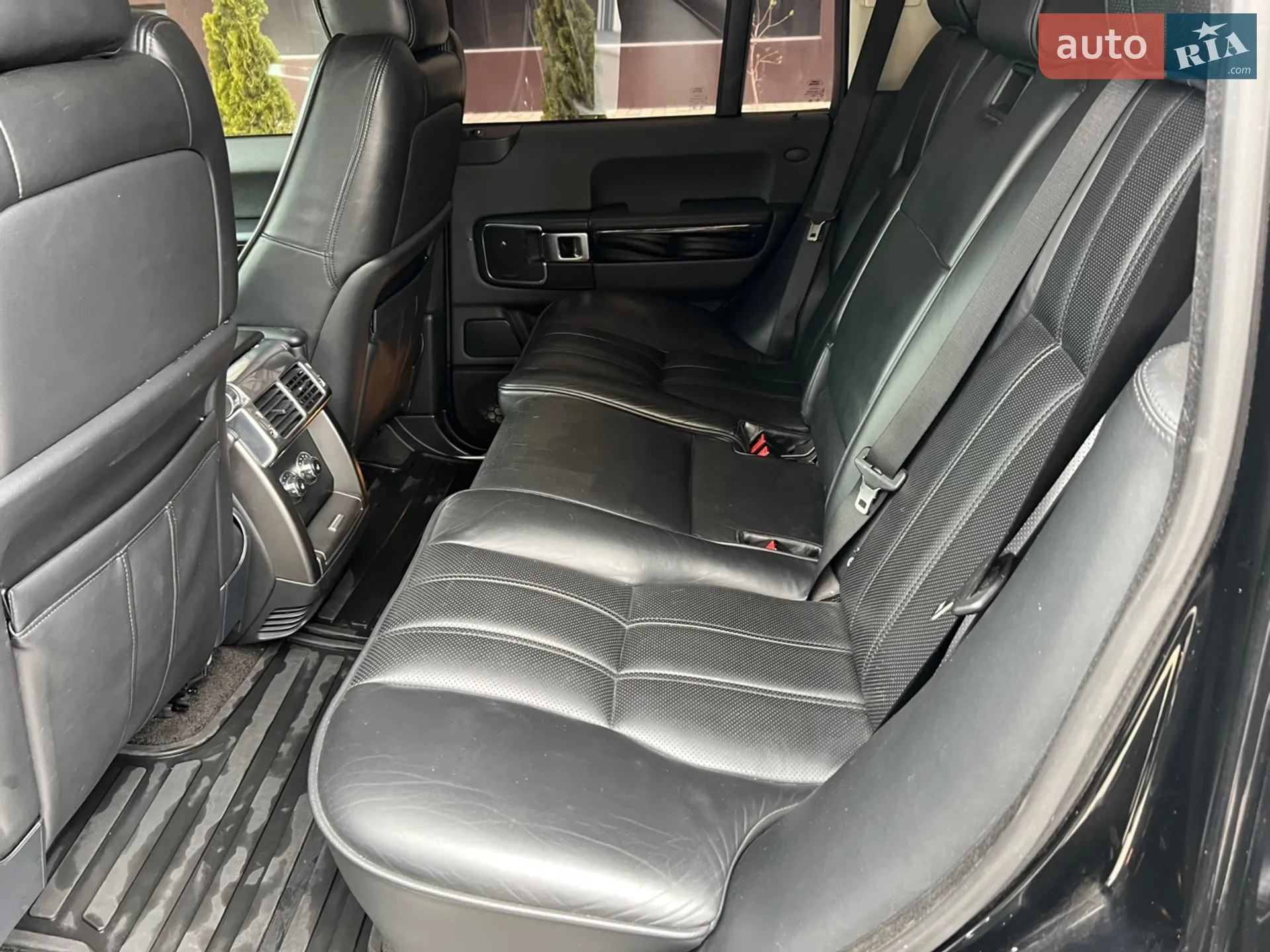 2010 Land Rover Range Rover - мініатюра 50