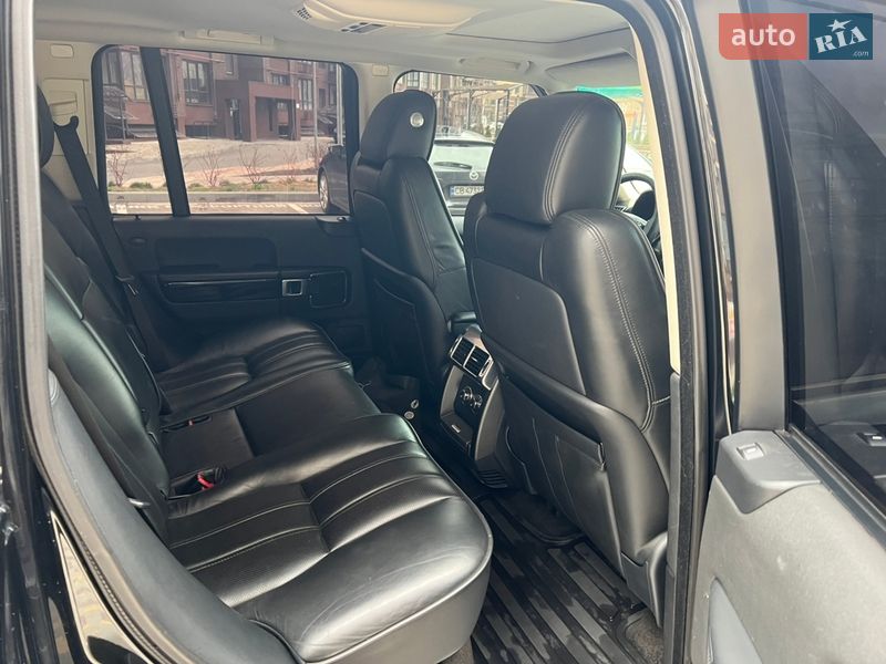 Внедорожник / Кроссовер Land Rover Range Rover 2010 в Чернигове