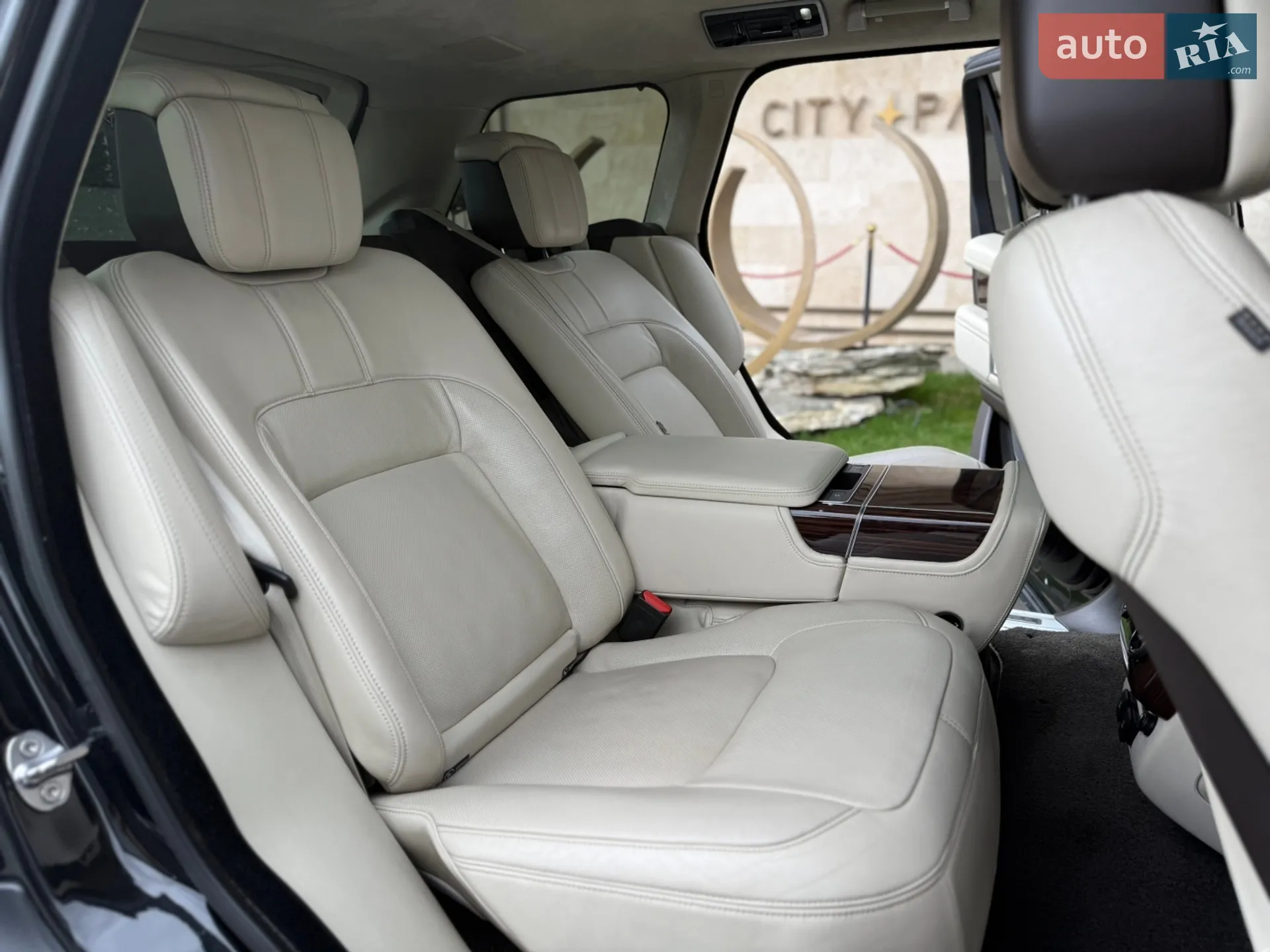 2018 Land Rover Range Rover - мініатюра 68