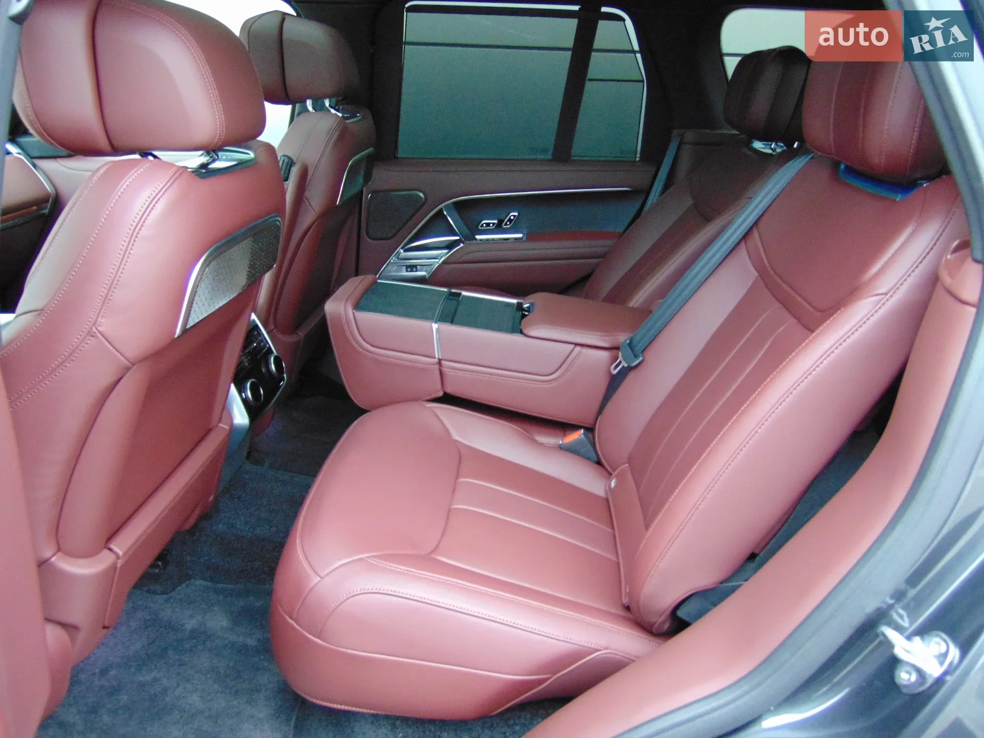 2025 Land Rover Range Rover - мініатюра 10