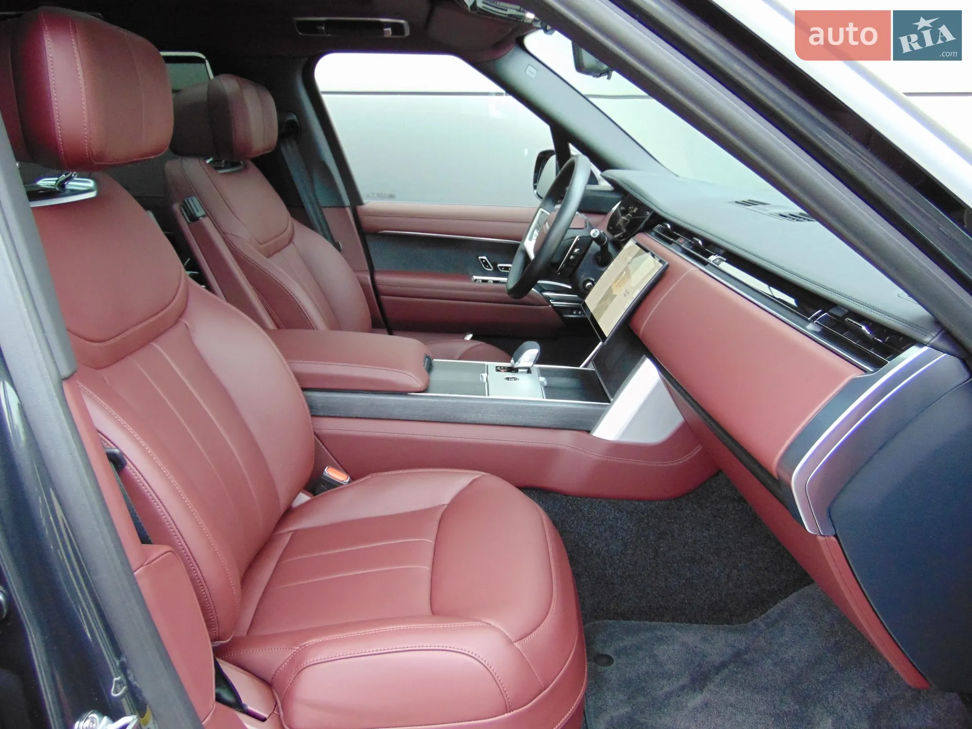 2025 Land Rover Range Rover - мініатюра 14