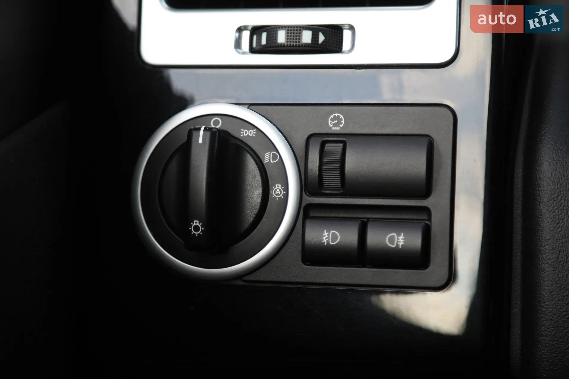 2011 Land Rover Range Rover - мініатюра 26